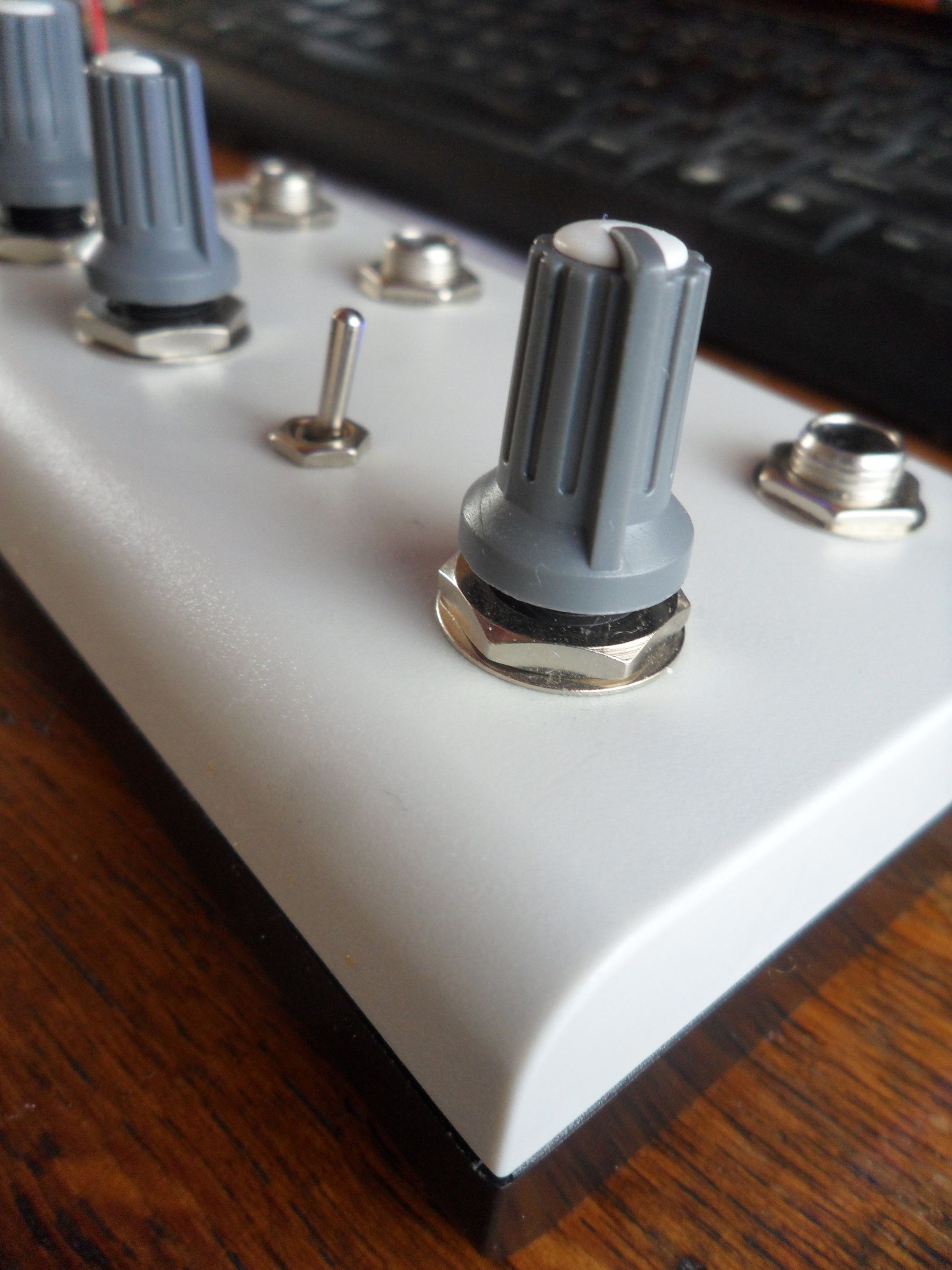 Voltage Controlable Atari Punk Console (with Pictures) - Instructables