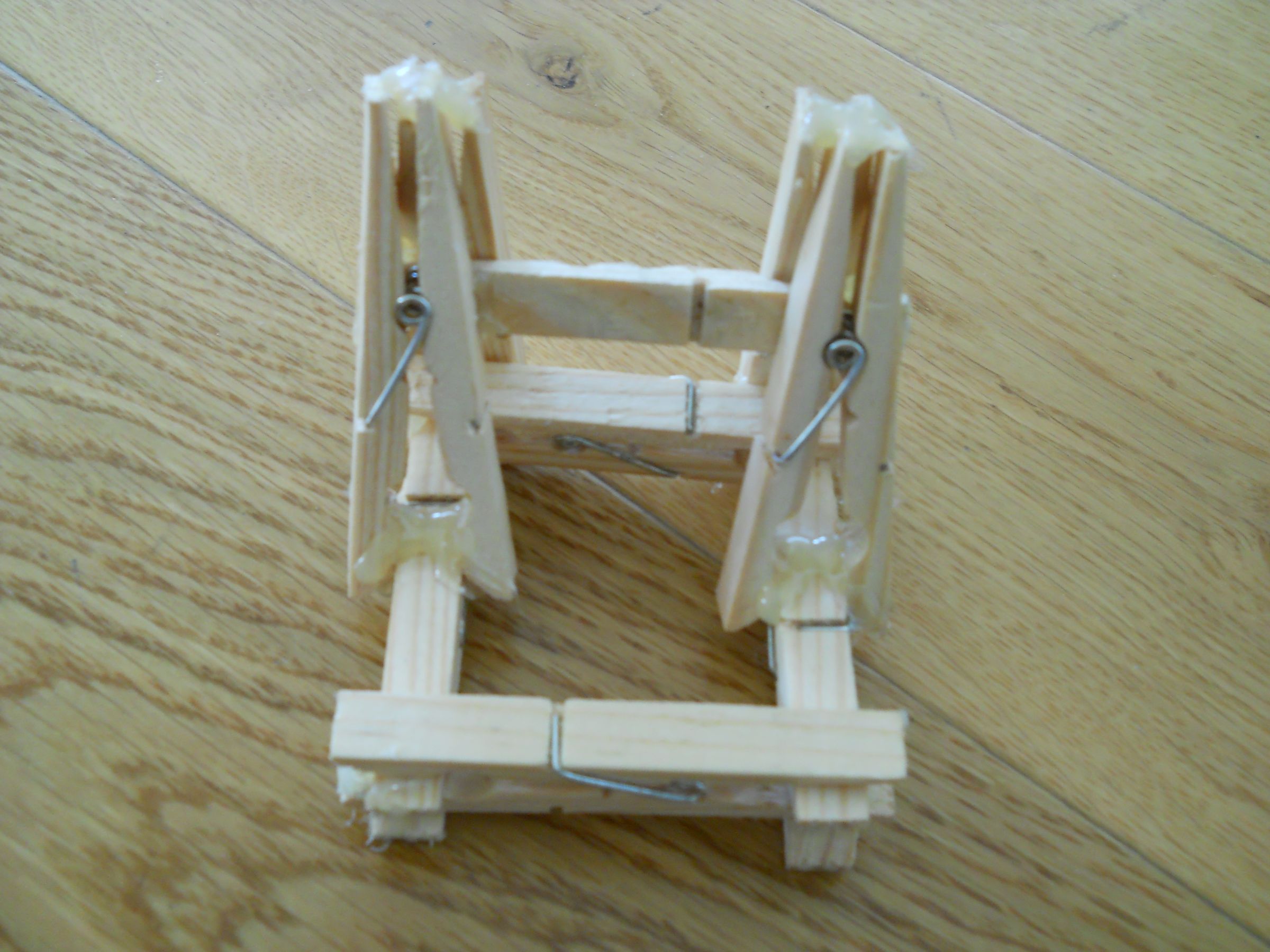 Mini Clothespin Catapult and Crossbow 9 Steps (with Pictures