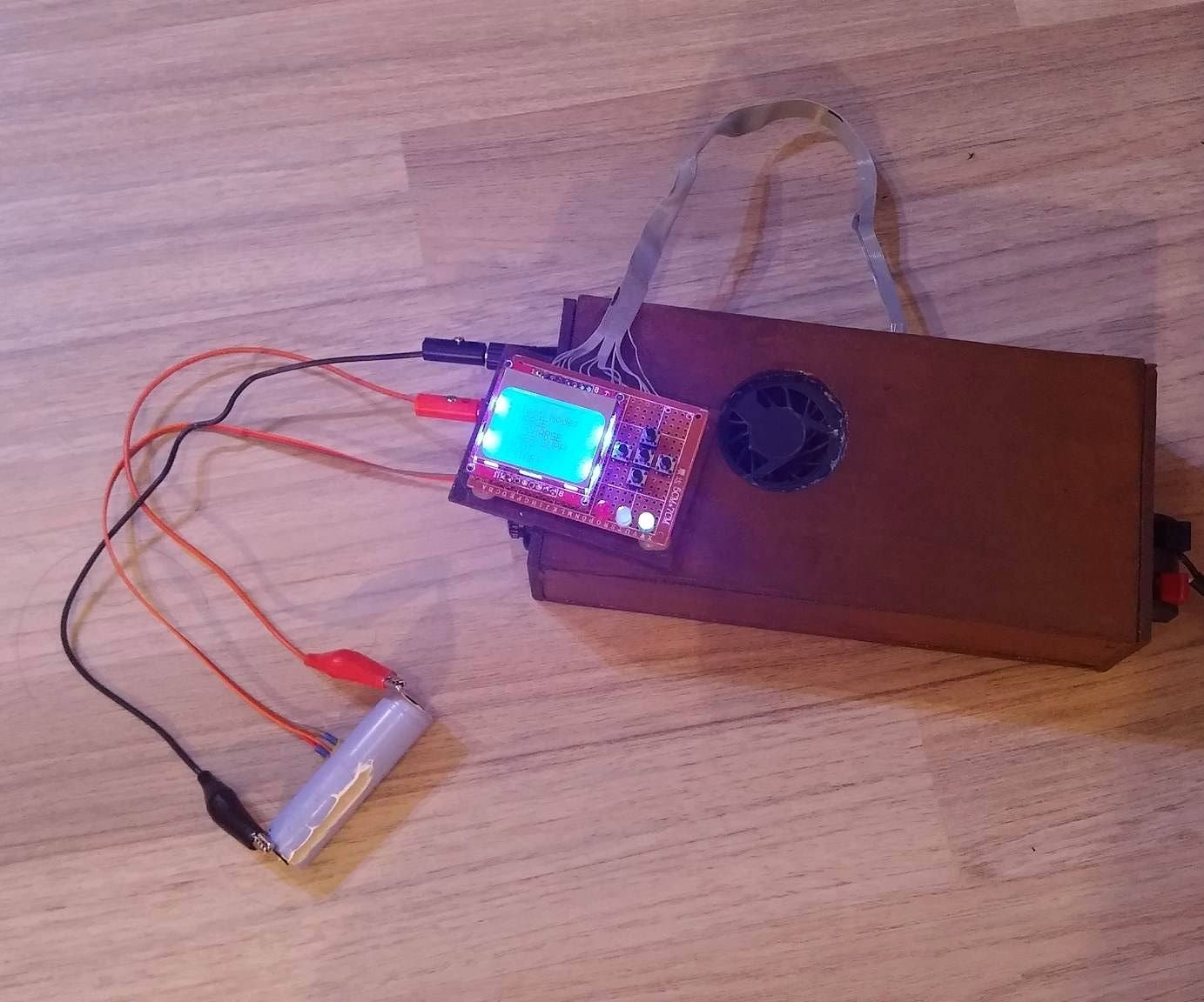 How to Make Universal Battery Charger : 4 Steps (with Pictures