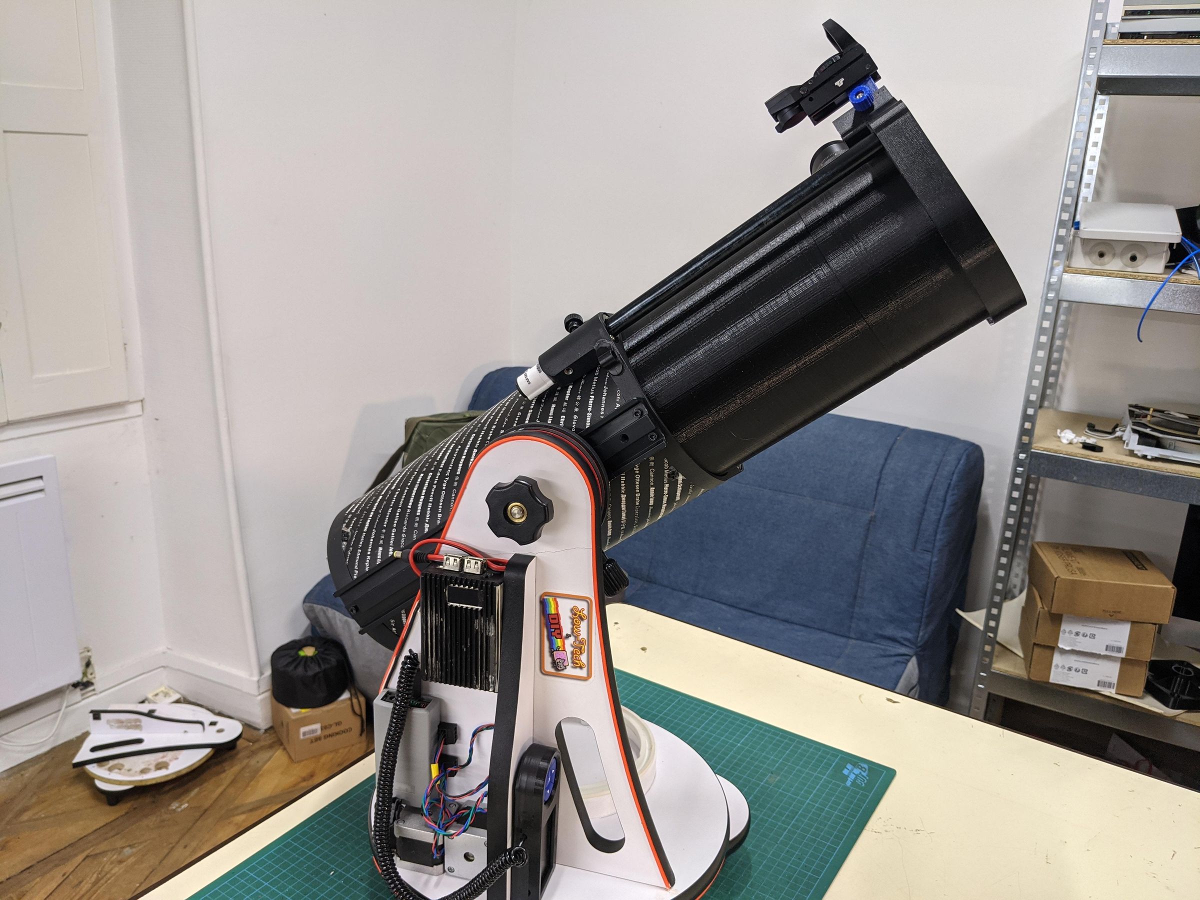 Propulsez Votre Heritage Sur La Lune !