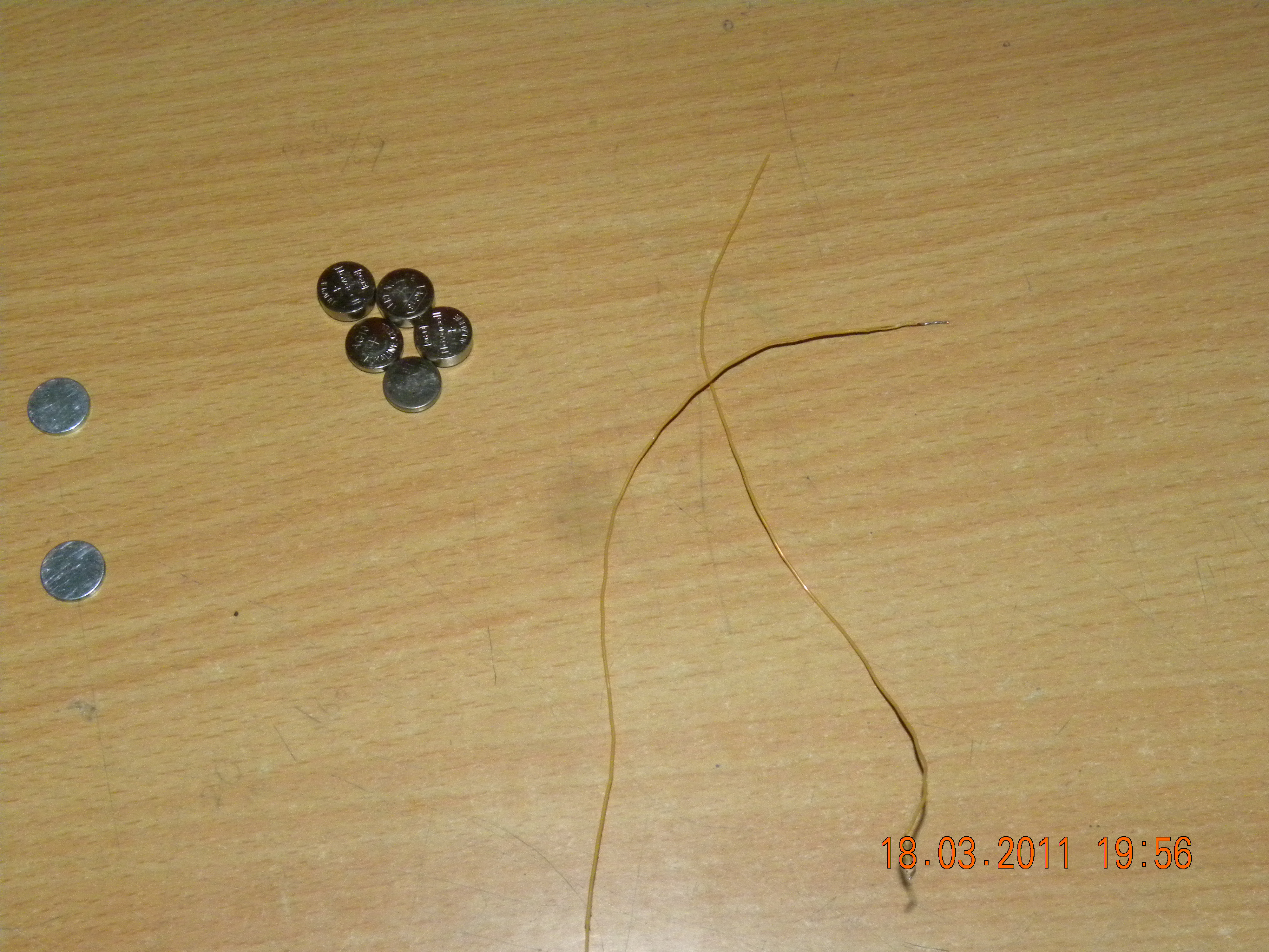 Make Your Own NIGHT VISION GOGGLES! 5 Steps Instructables