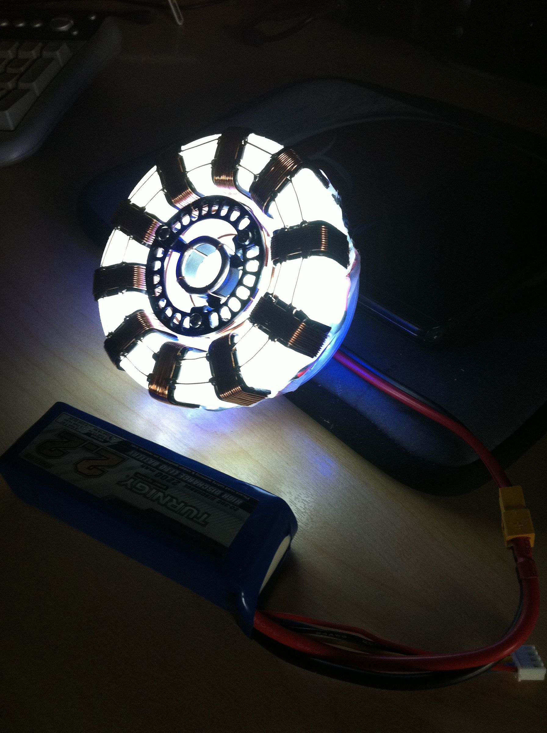 DIY guide for How To Build A Stark Industries Iron-Man Arc Reactor.... Very very low cost.. with step-by-step instructions