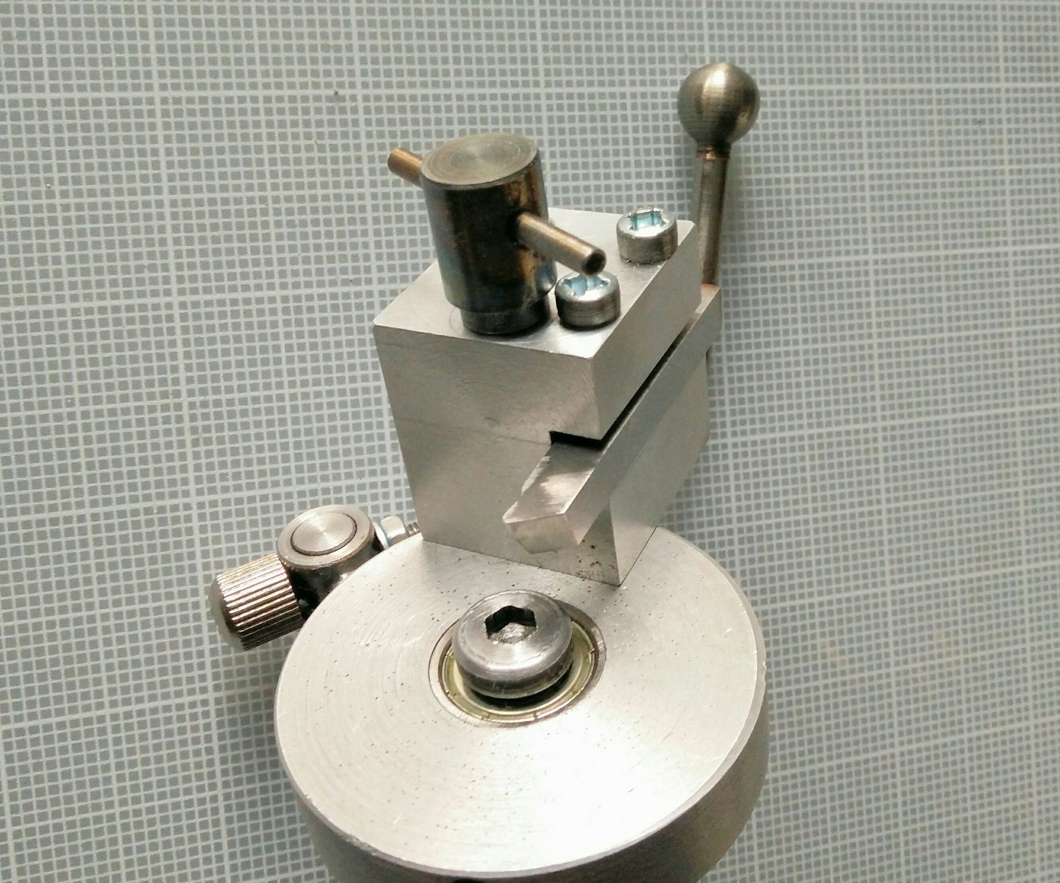 A Different Ball Turning Jig for Taig Lathe 14 Steps (with Pictures) Instructables