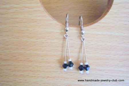 How to Make Earrings Using Headpins : 6 