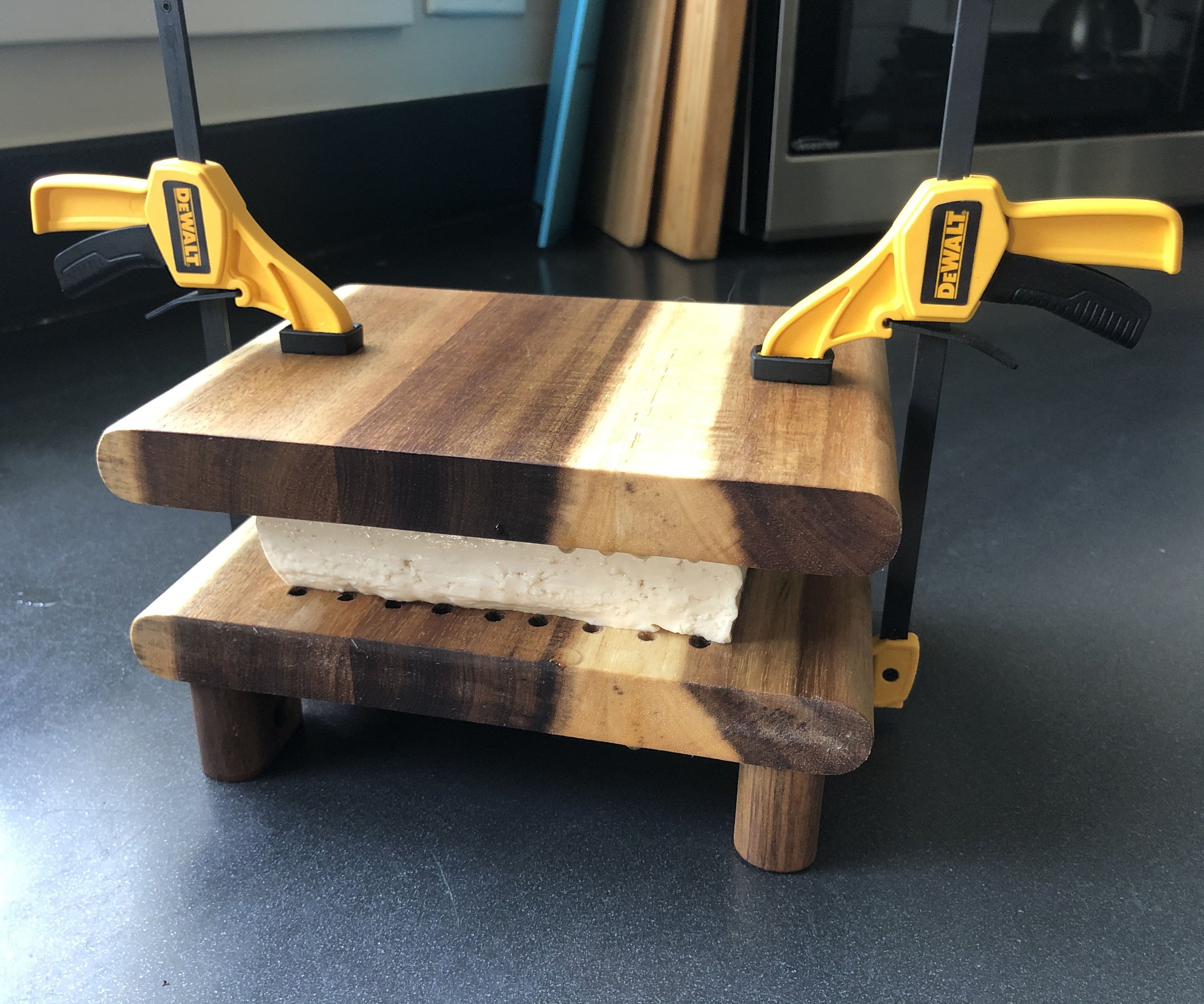 Simple Sleek Tofu Press 4 Steps (with Pictures) Instructables