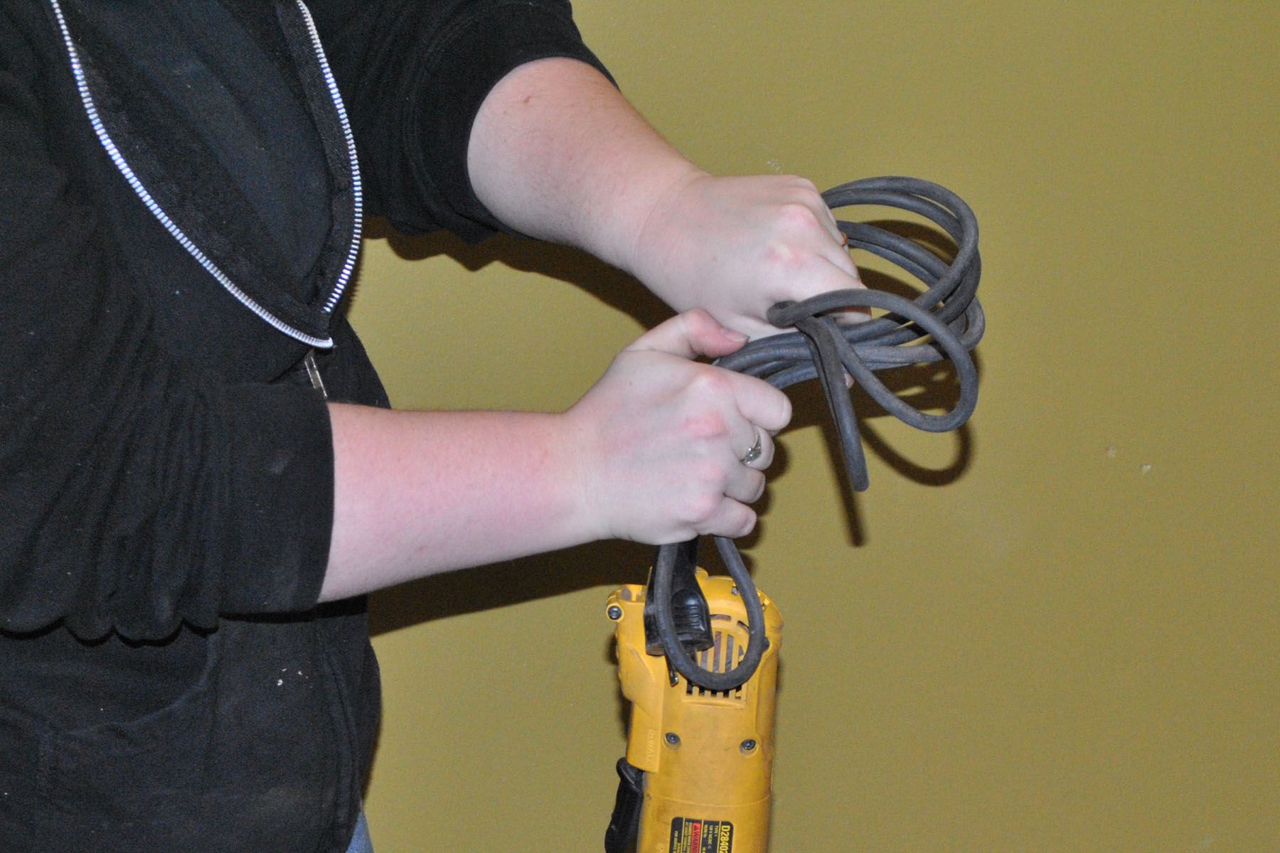 How to Neatly Wrap Power Tool Cords 5 Steps (with Pictures