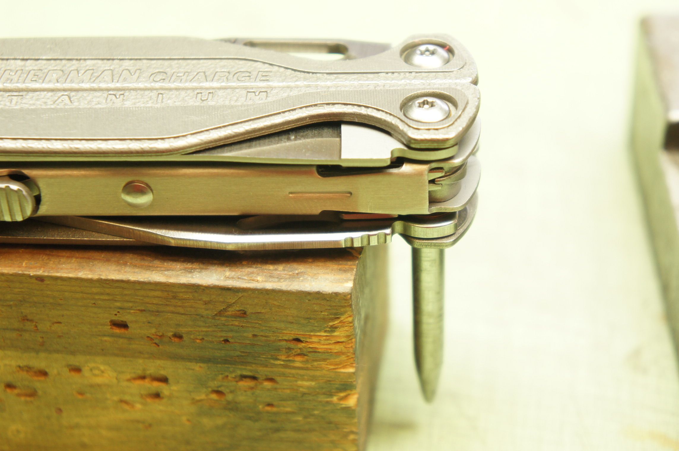 How to Take Apart and Reassemble a Leatherman Charge TTi 14 Steps