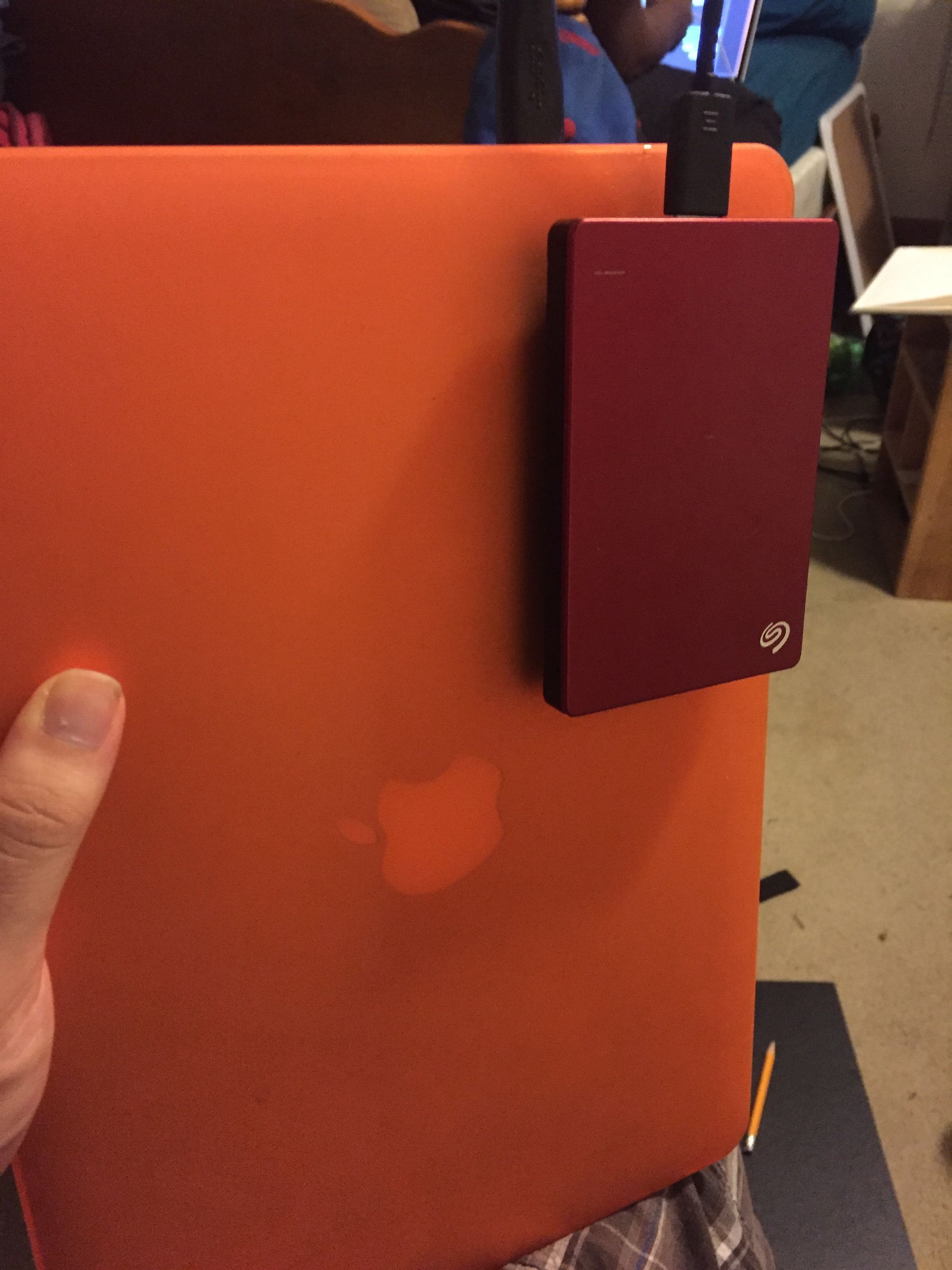 Velcro Your External Hard Drive to Laptop Instructables