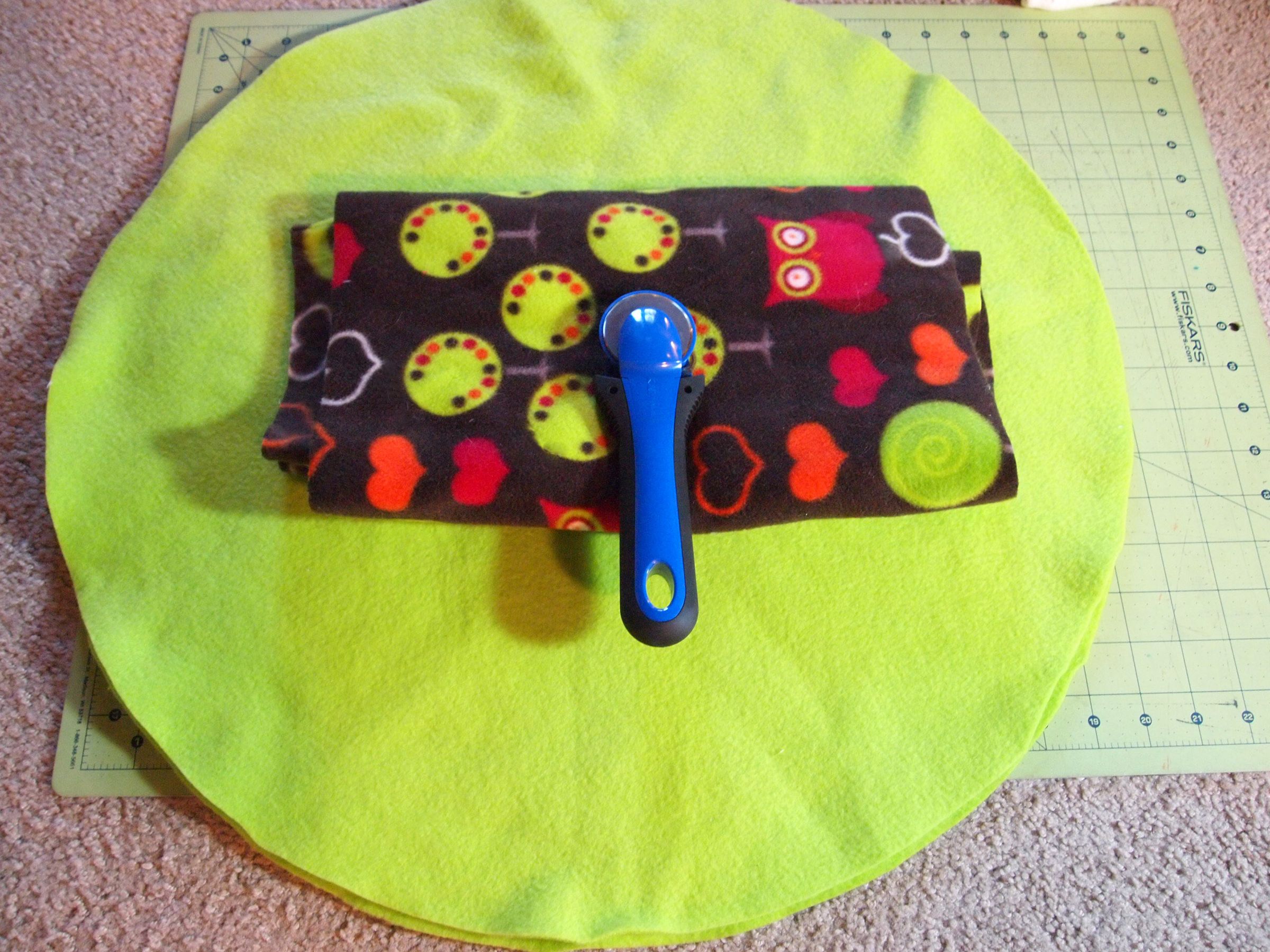 How to Sew a Round Cat Bed & Bolster Pillow 6 Steps (with Pictures