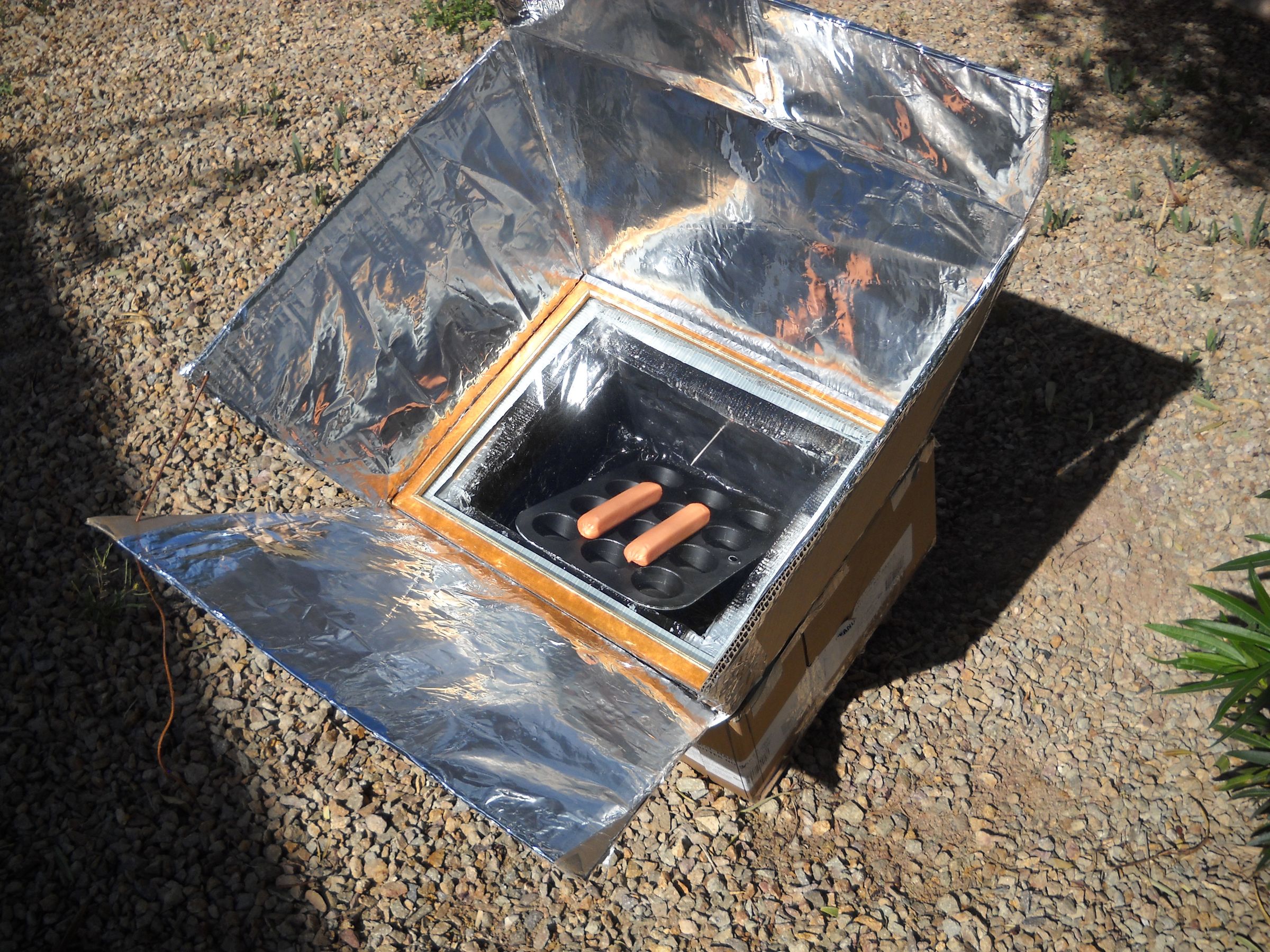 Cardboard and Duct Tape Solar Oven 5 Steps (with Pictures