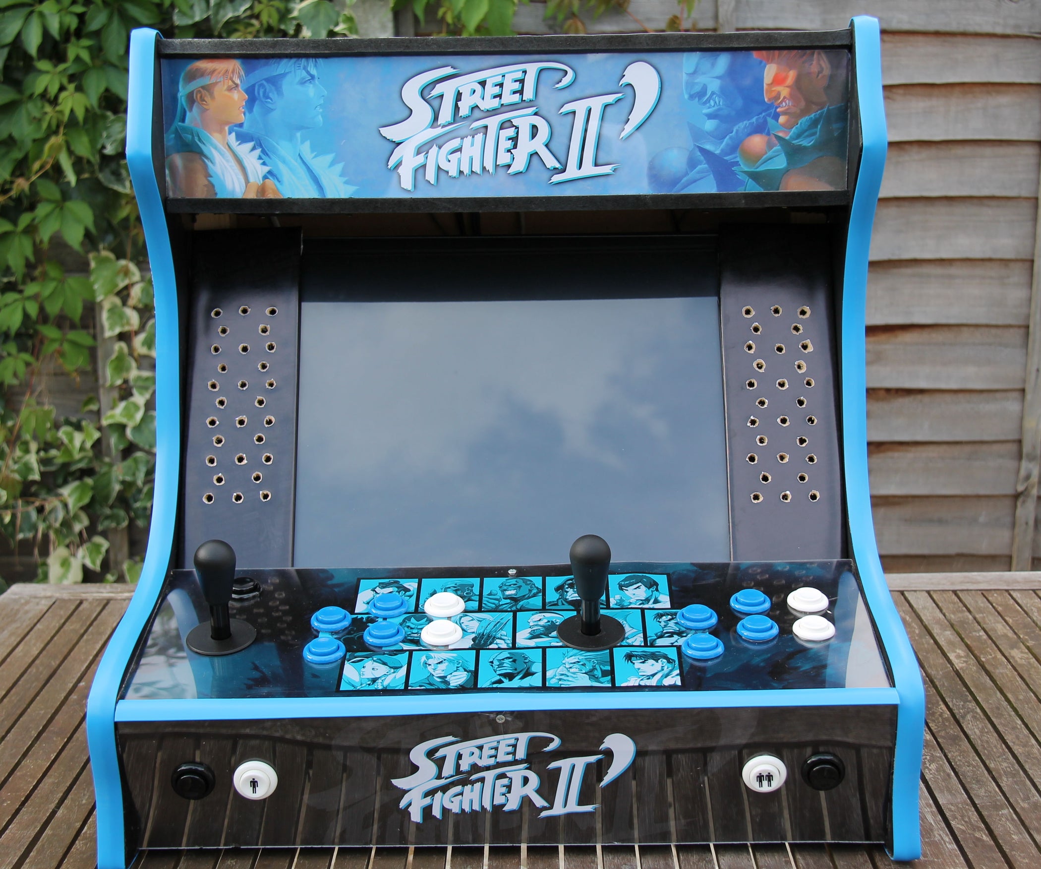 Street Fighter II *Bartop Arcade* With HyperSpin 7 Steps (with