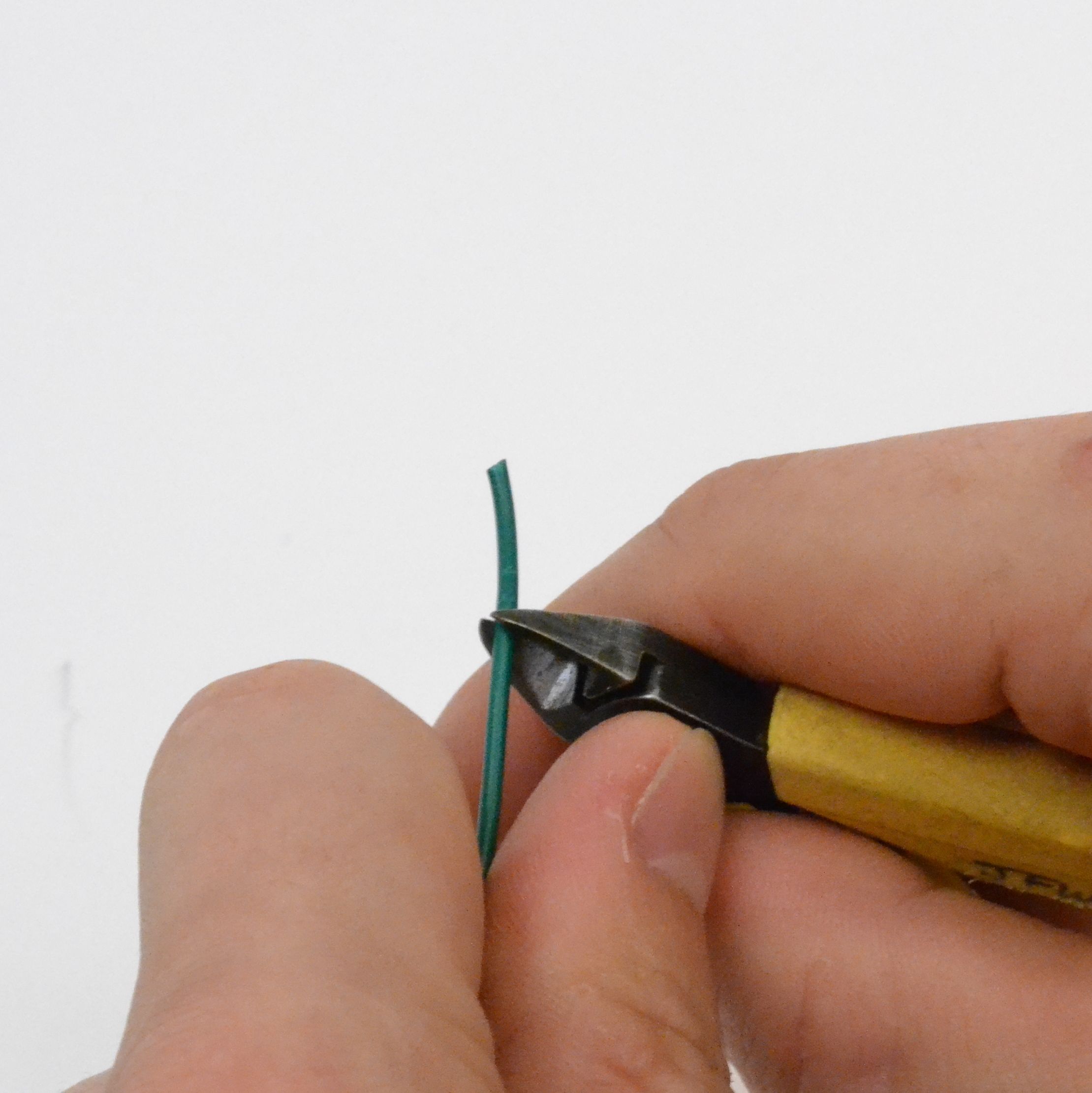 Strip and Tin Wires Like a Pro 5 Steps (with Pictures) Instructables