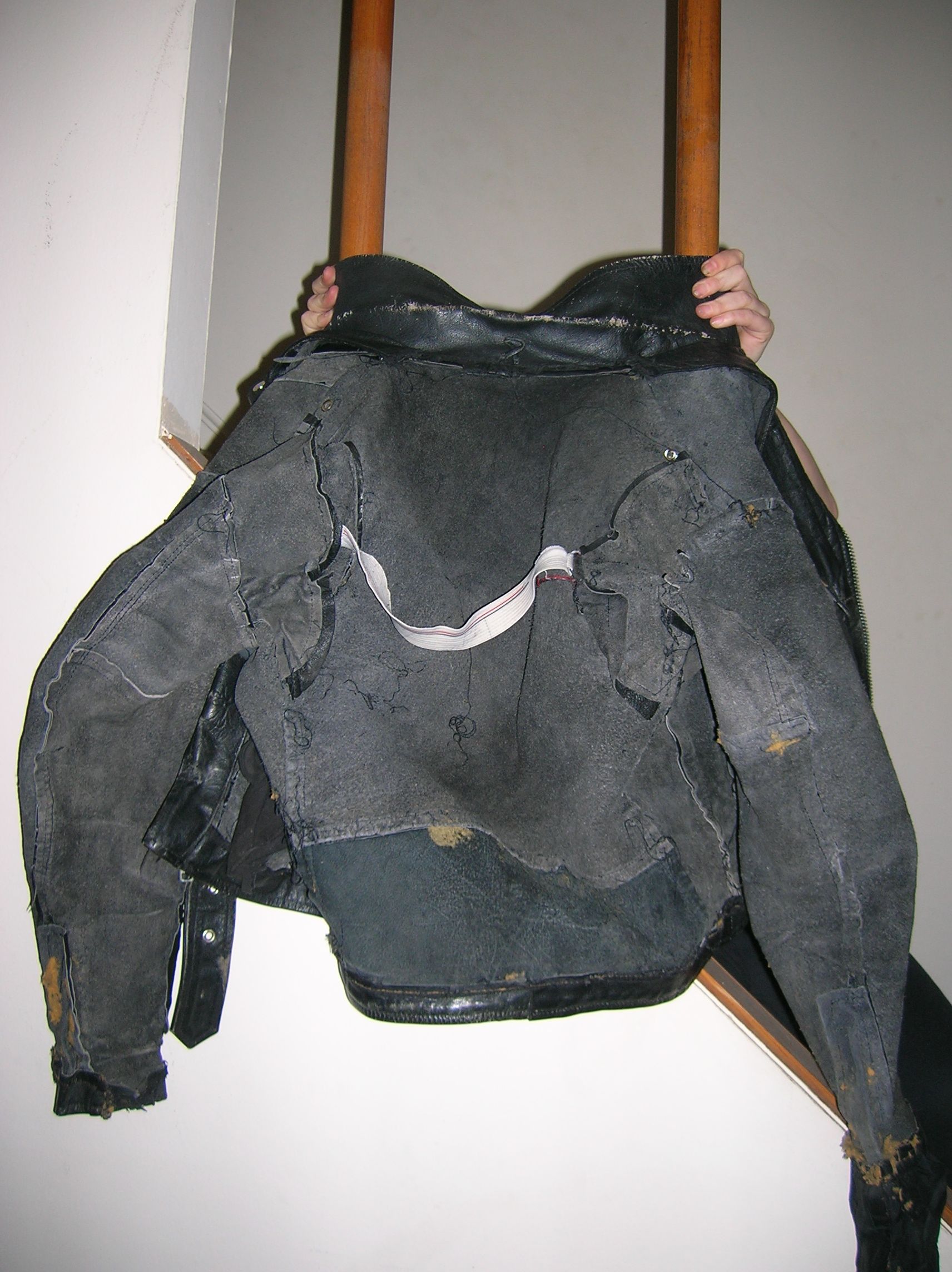 How to Repair a Leather Jacket by Hand 6 Steps Instructables