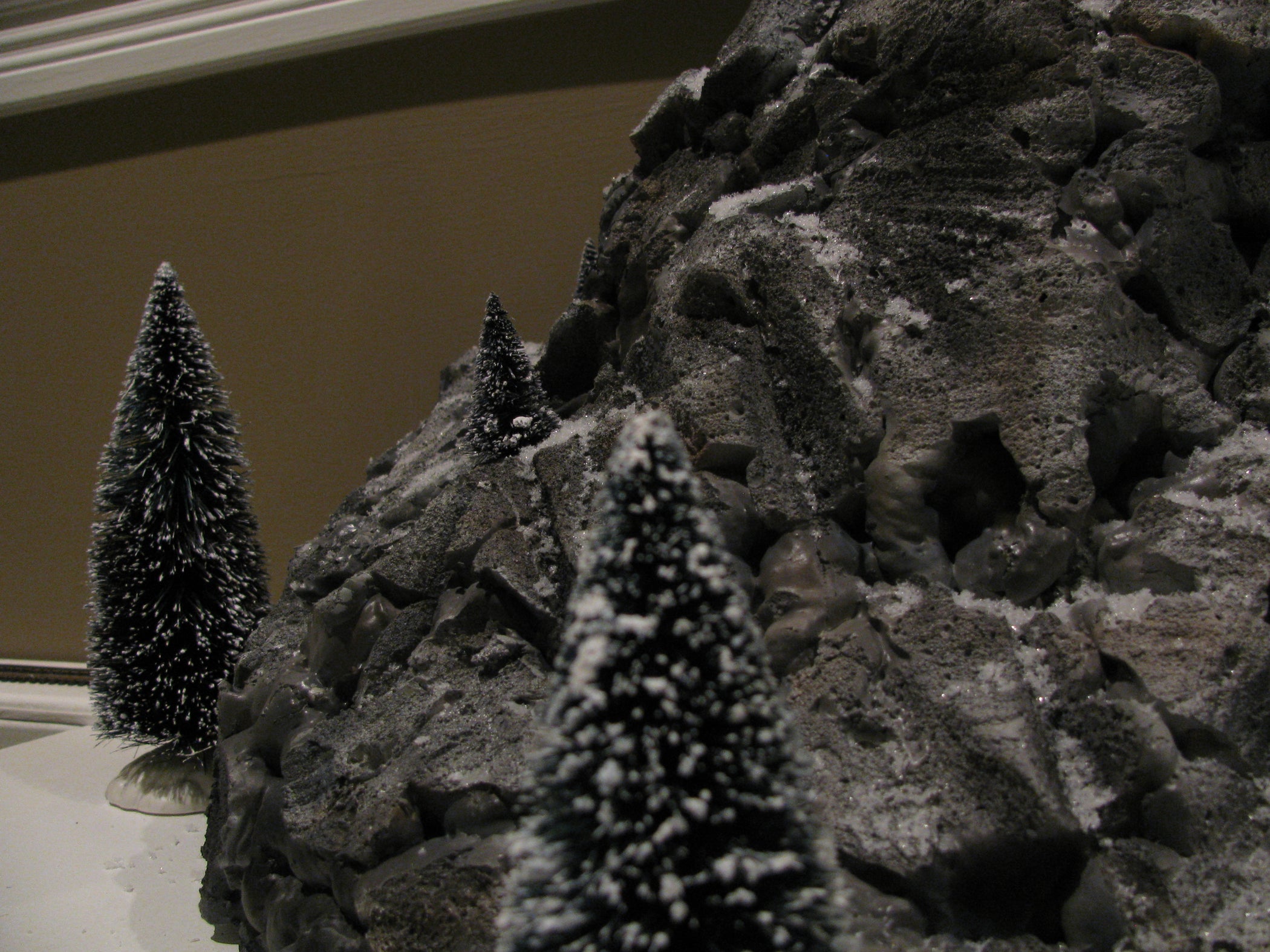 Model Railroad Mountain 6 Steps Instructables