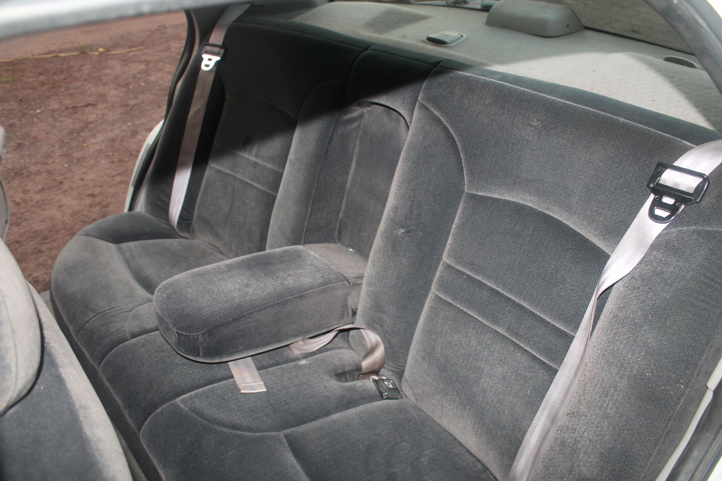 RetroFitting Power Seats Into a Crown Victoria P71 9 Steps