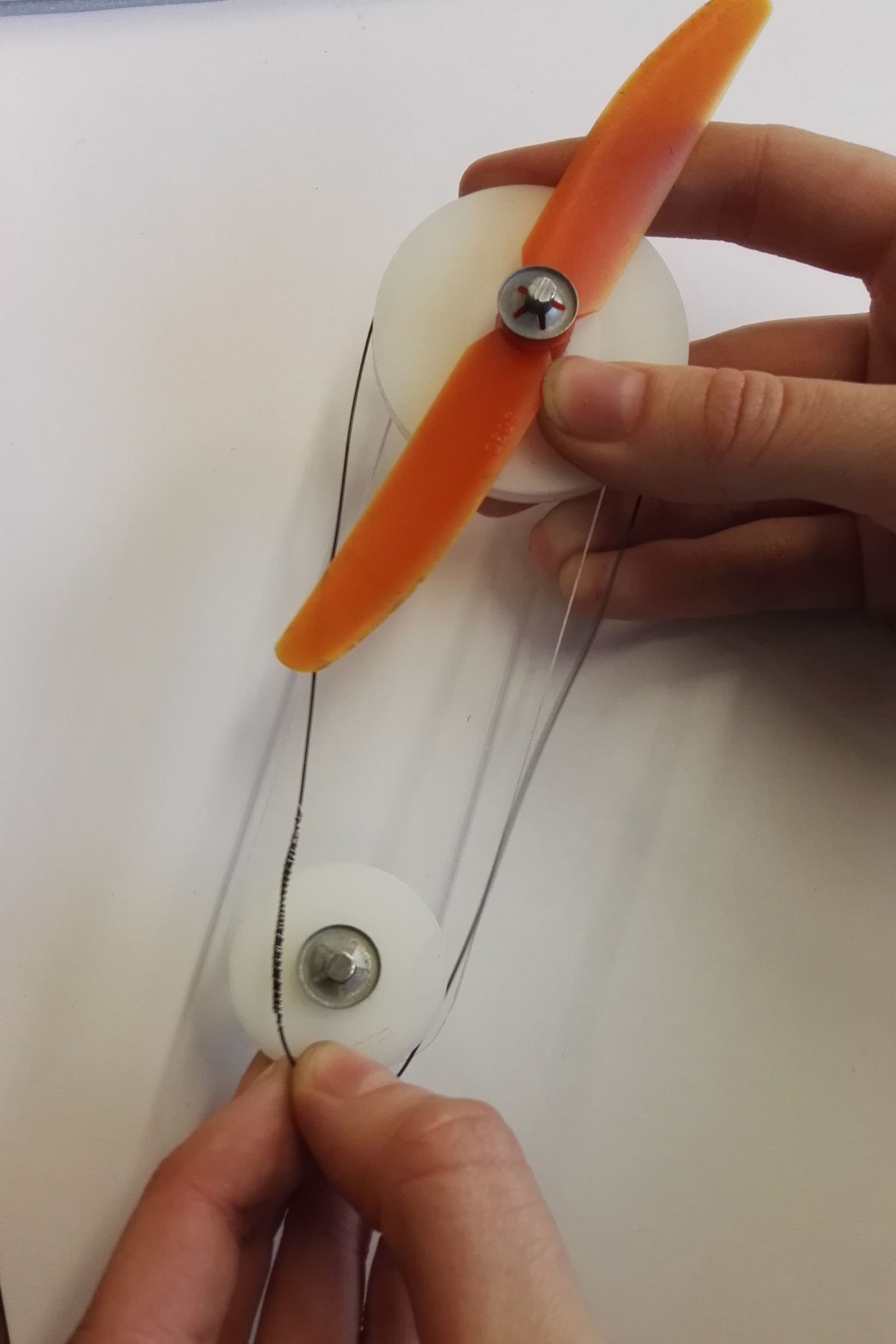 [TfCD] Nitinol Engine Fan 6 Steps Instructables