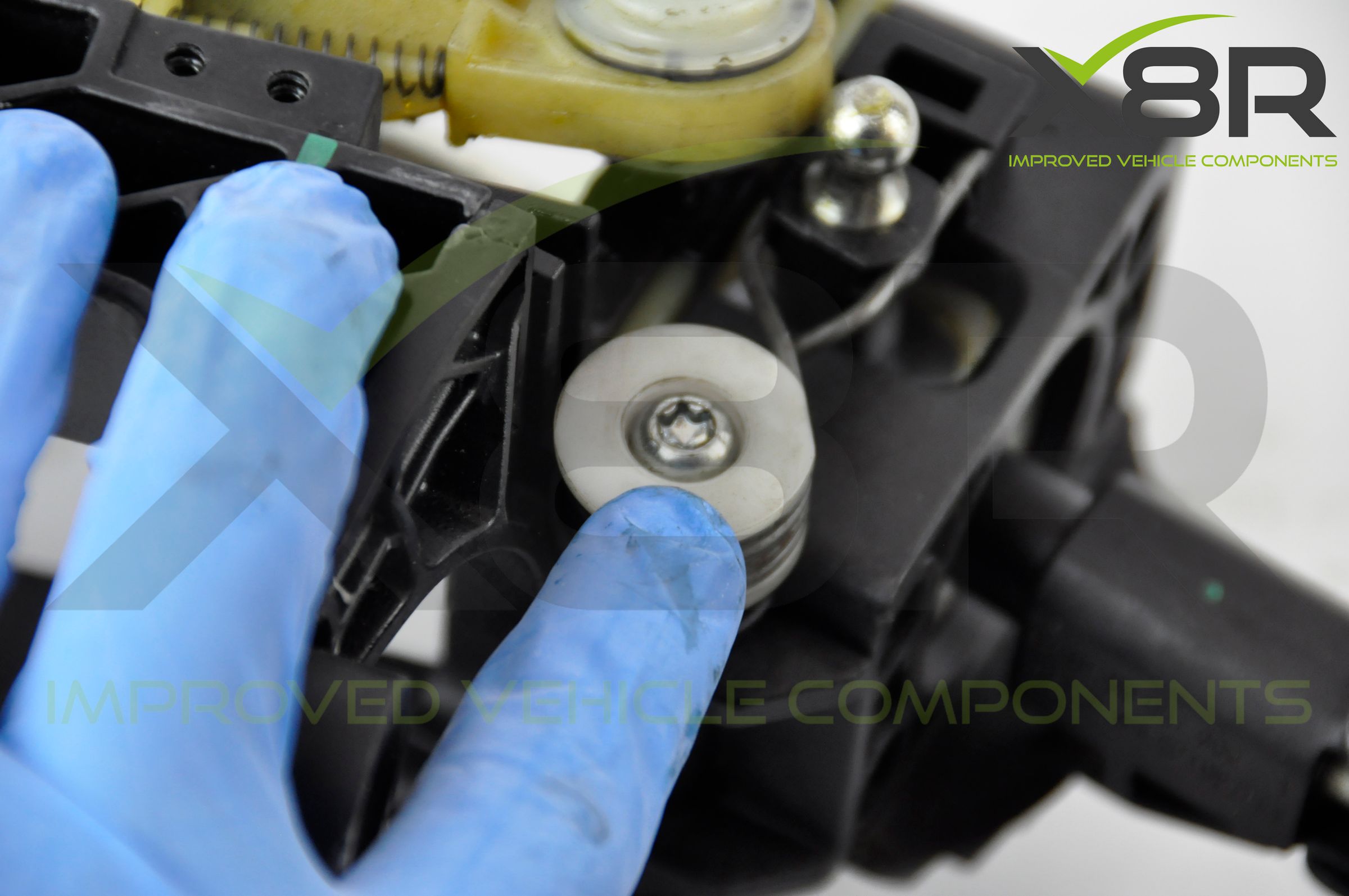 LST Gear Shift Linkage Repair Kit For Mercedes Vito / Viano W639 - White, Plastic