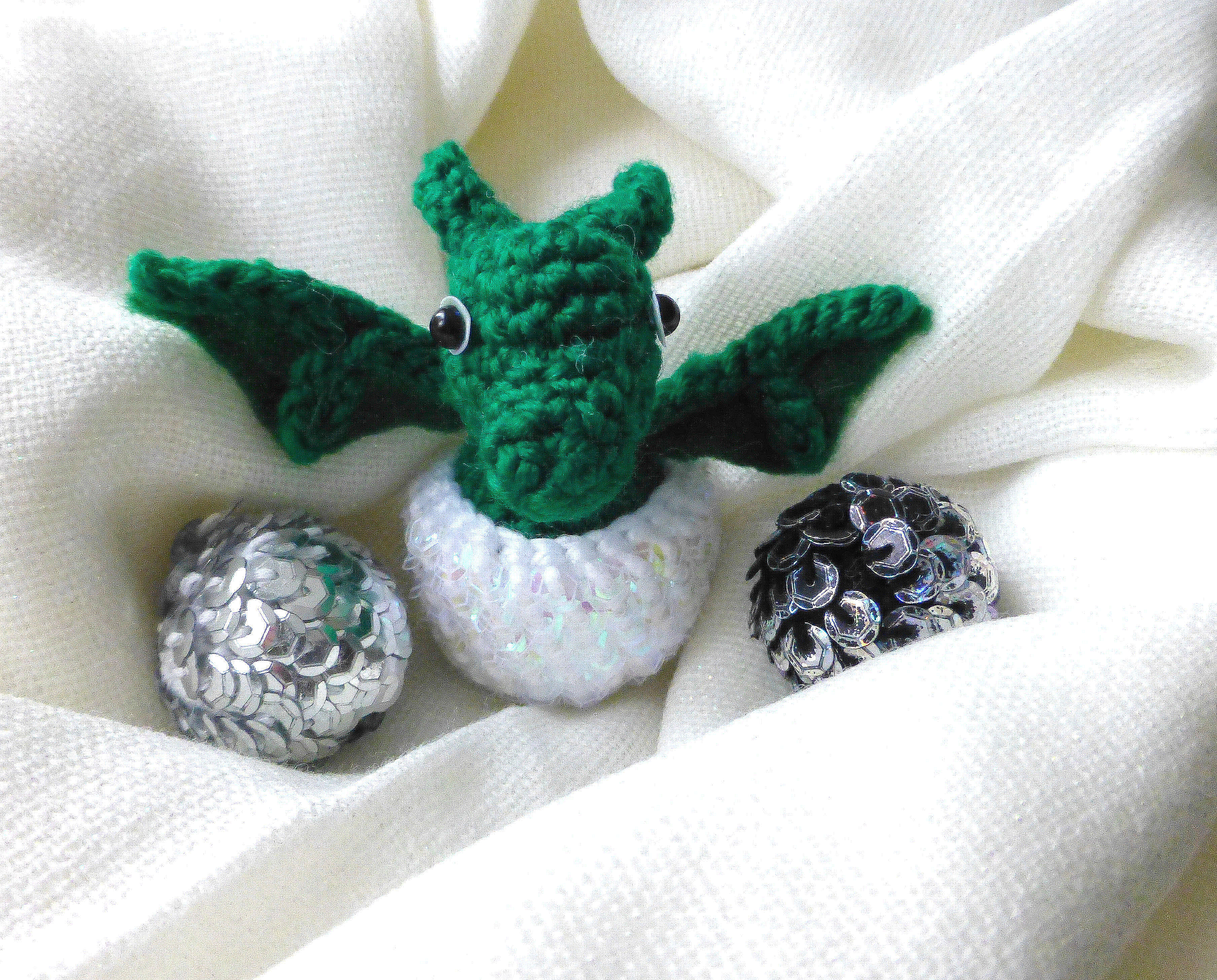 dragon egg bolsa crochet pattern