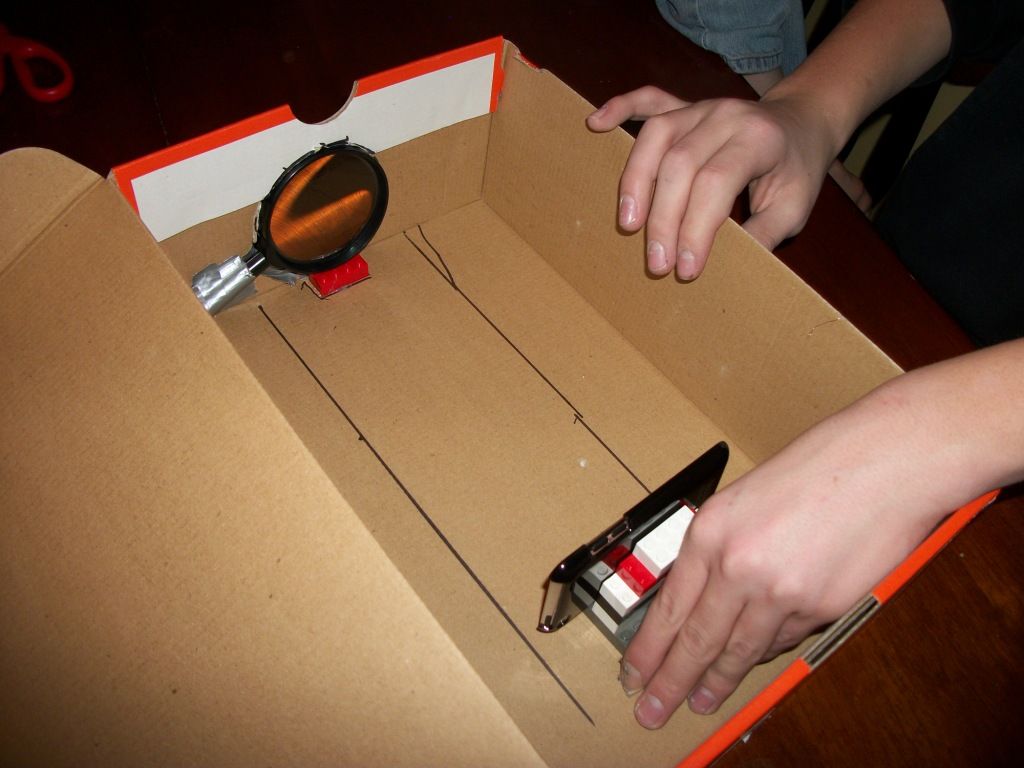 How to Make a Projector for Your IPod 