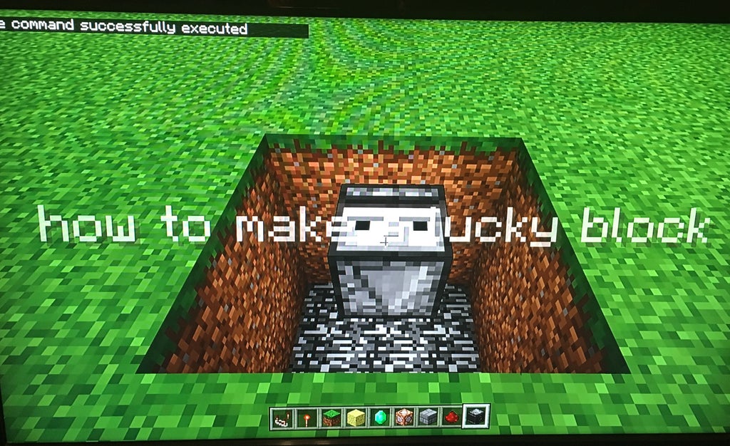 How To Make A Lucky Block In Minecraft Using No Mods 6 Steps Instructables