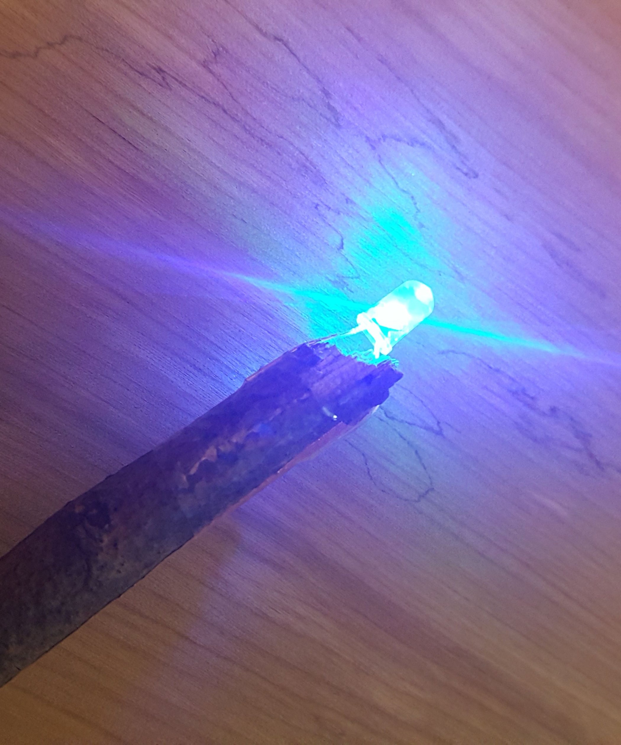 "Glow Stick" 9 Steps Instructables