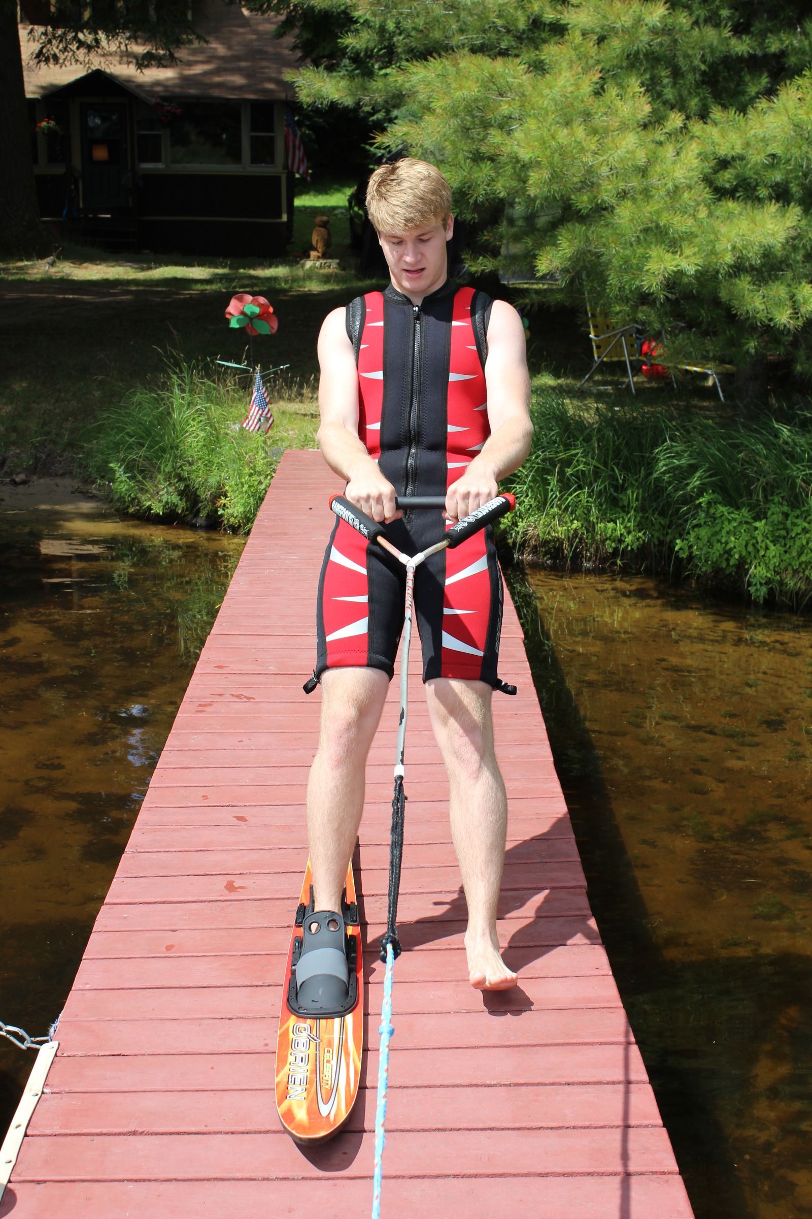 How to Barefoot Waterski 8 Steps (with Pictures) Instructables