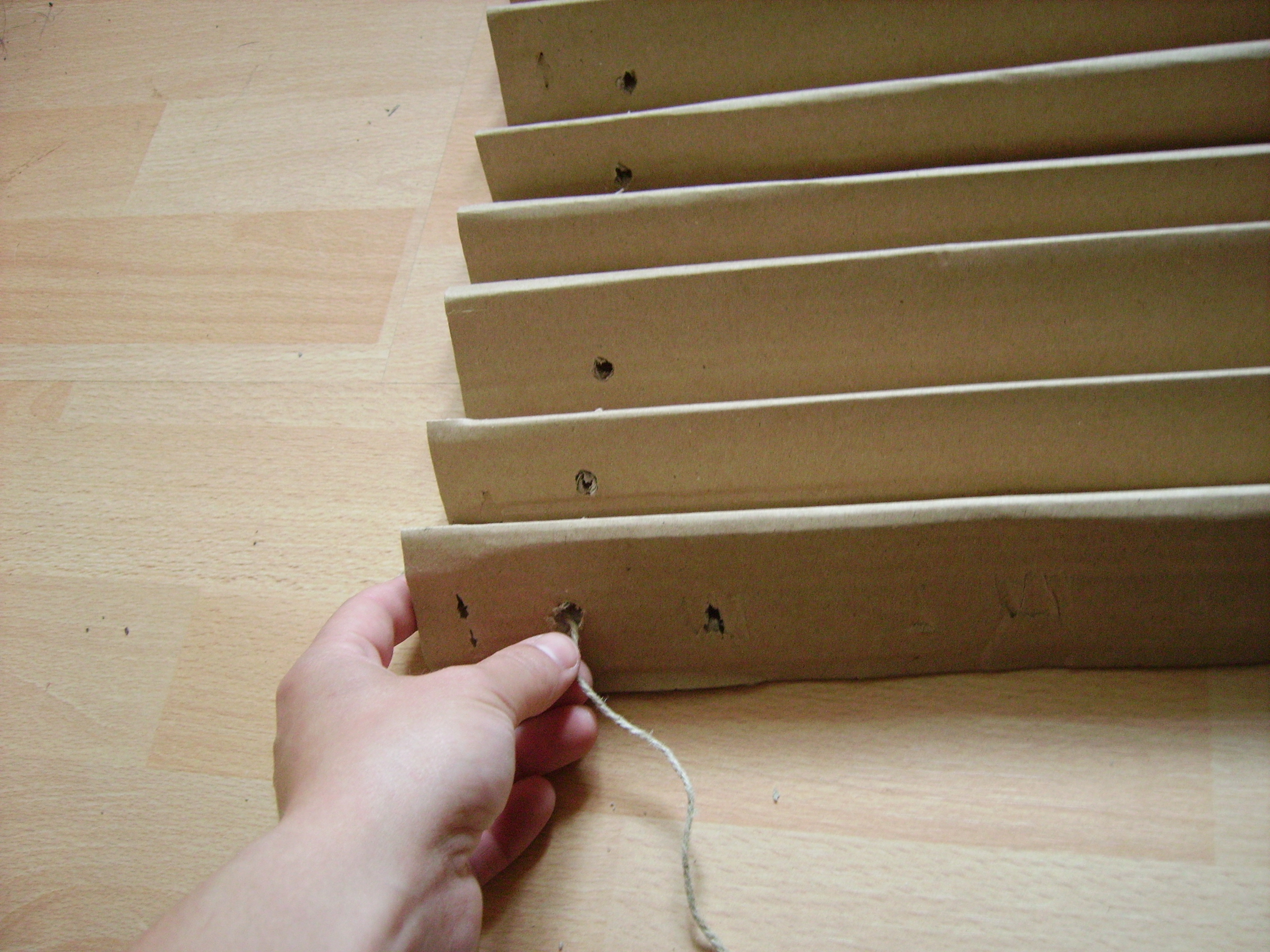 Folded Cardboard Window Blind 9 Steps (with Pictures) Instructables