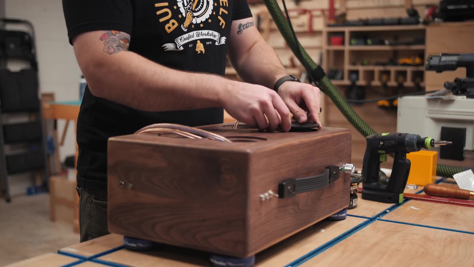 DIY Battery Powered Bluetooth Speaker // How to Build Woodworking 14 Steps (with Pictures