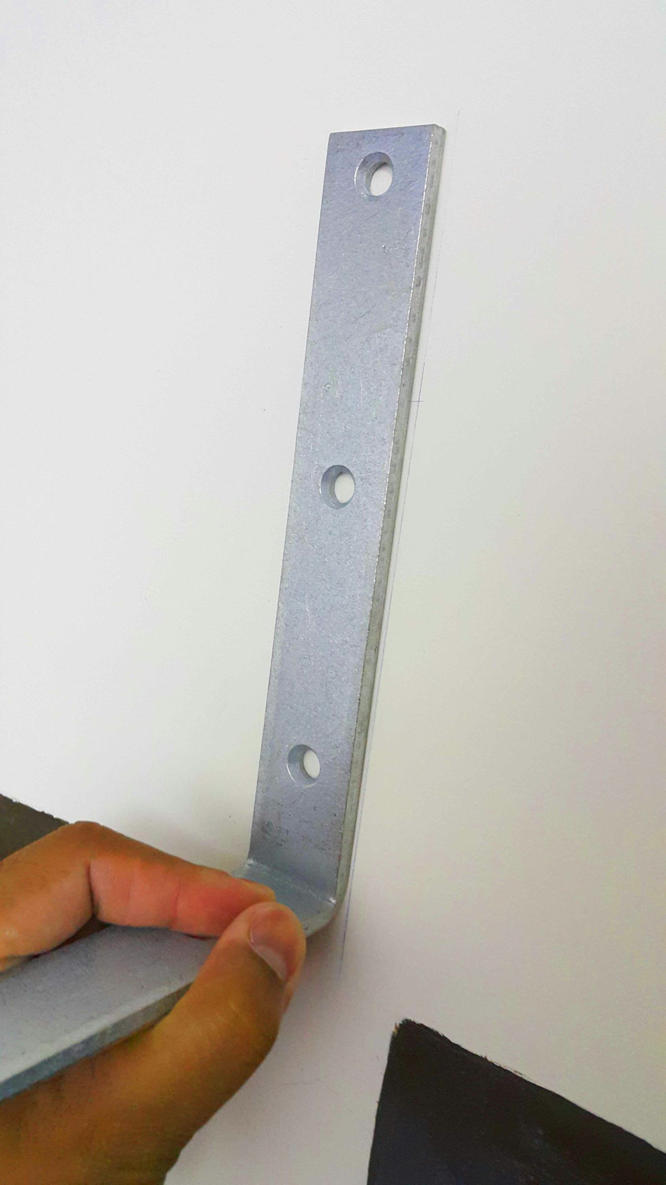 A DIY Chin Up Bar! 6 Steps (with Pictures) Instructables