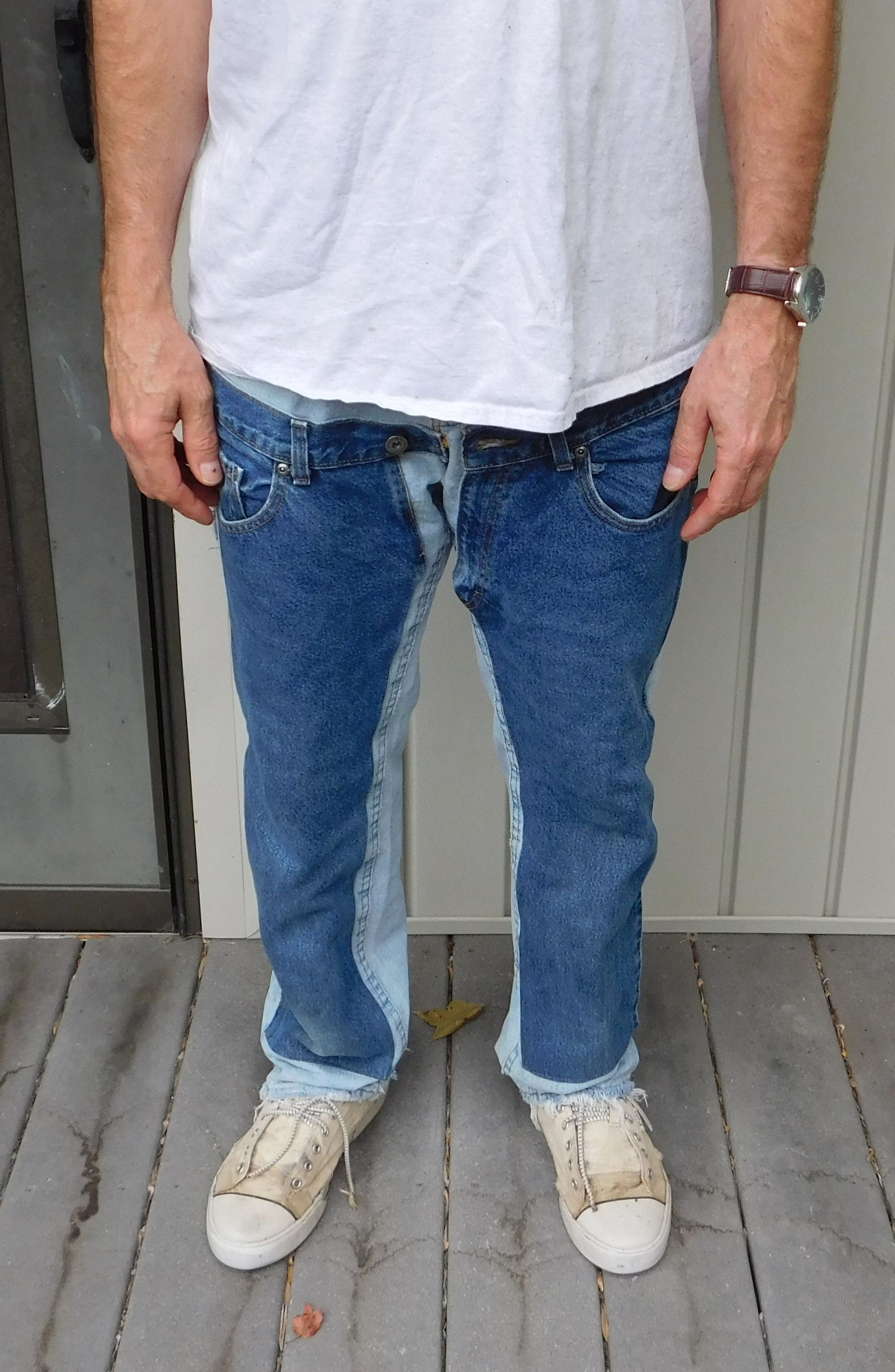 droopy jeans