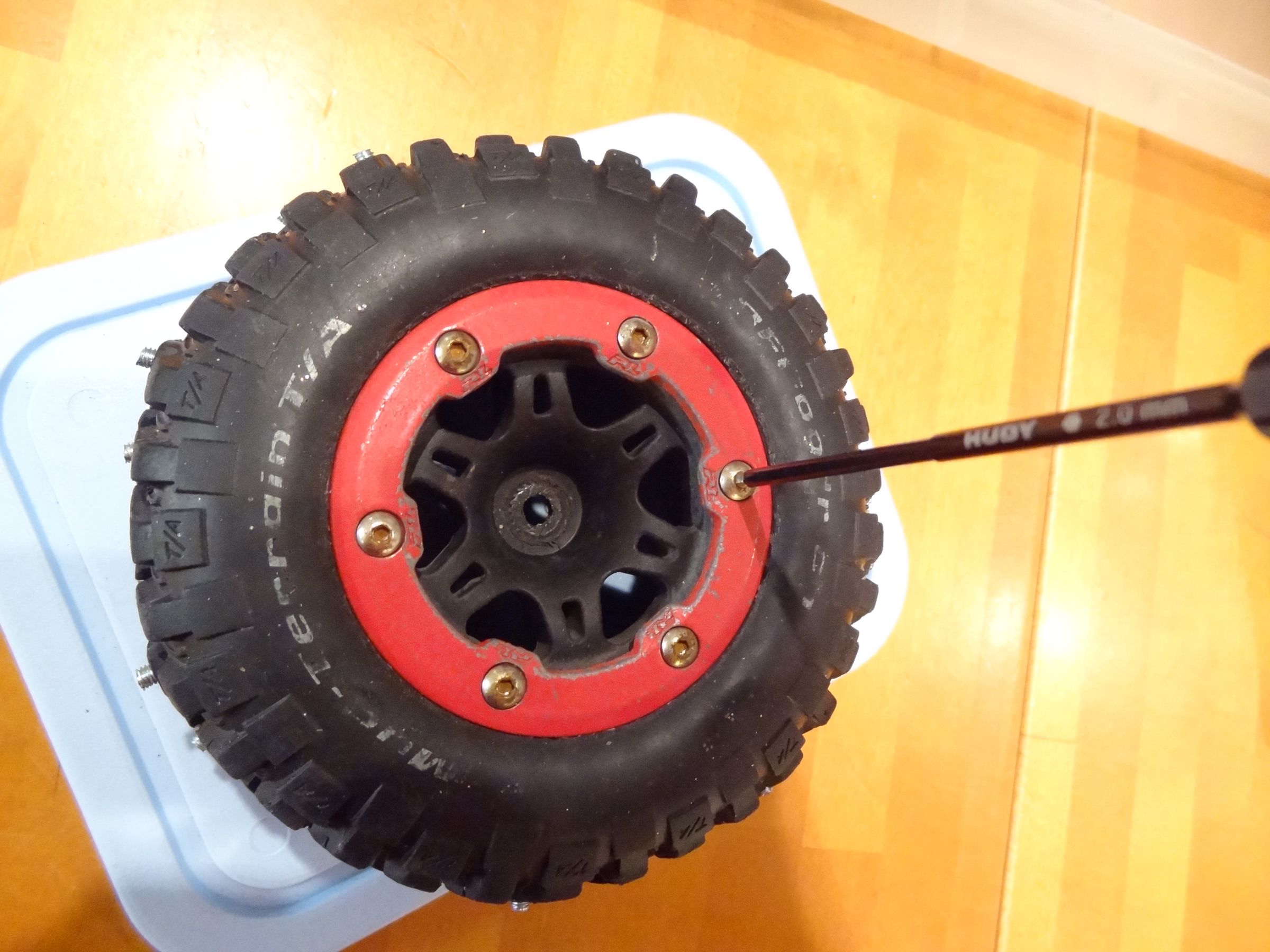 RC Car Studded Tires 4 Steps (with Pictures) Instructables