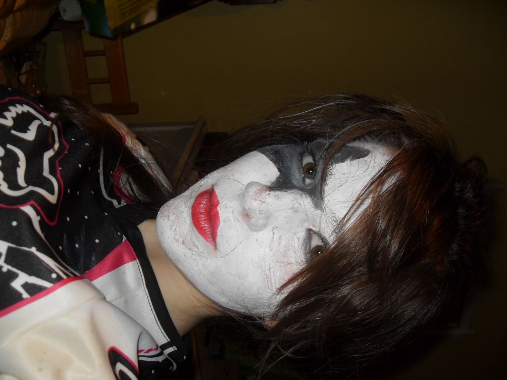 how to do paul stanley face paint DIY Project DIY Project Image