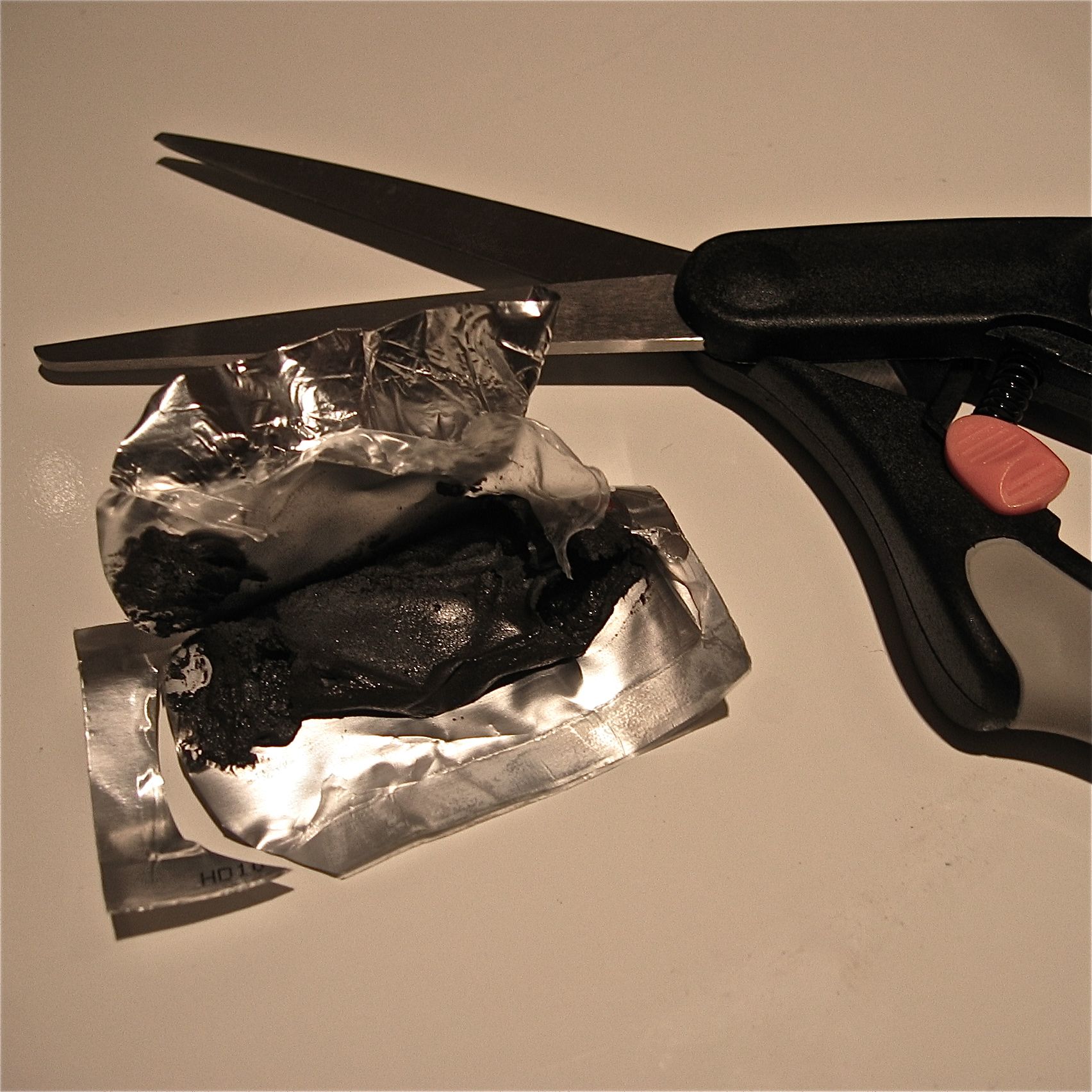 Fix a Toilet Seat With Sugru 6 Steps Instructables