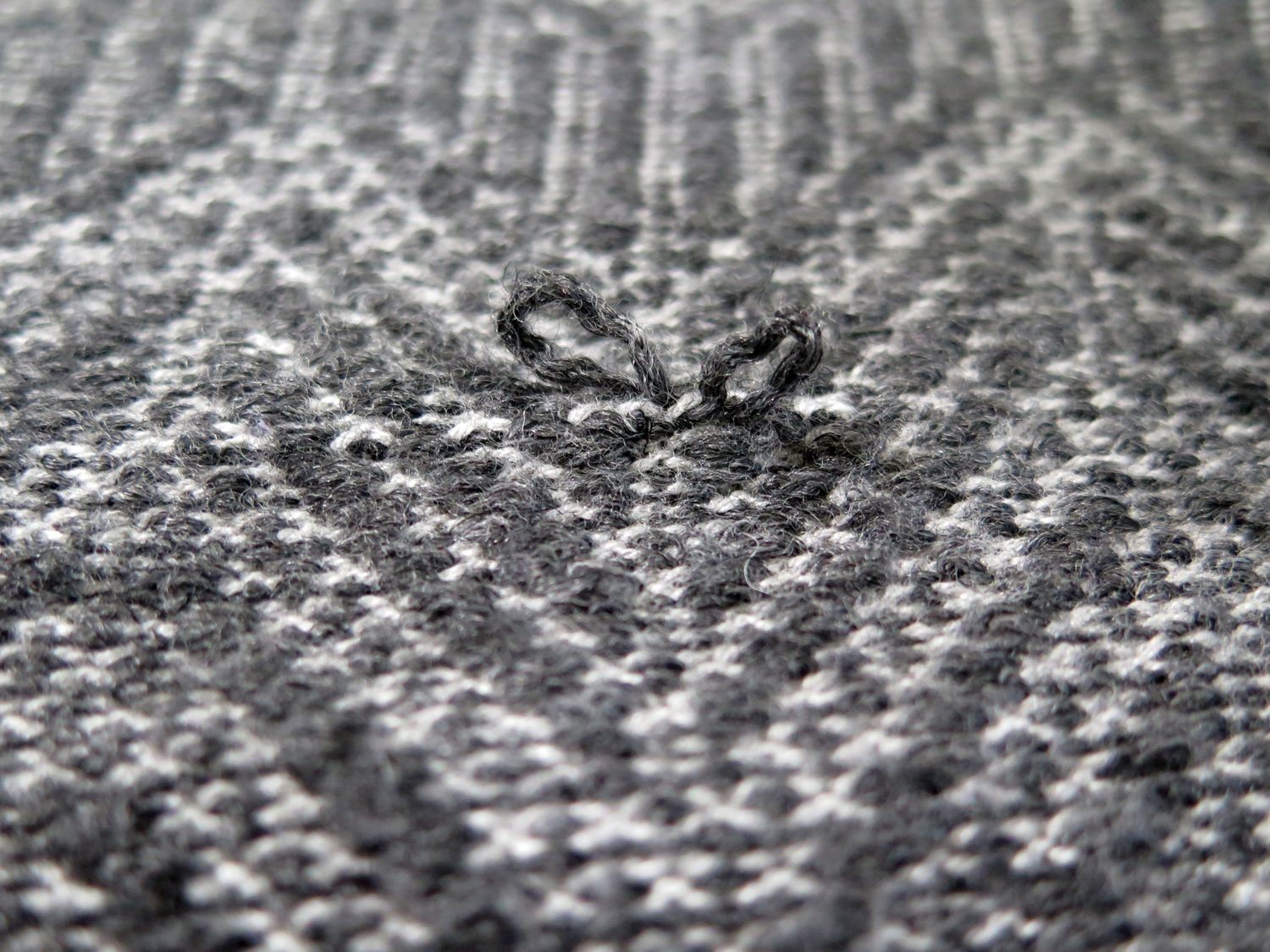 How to Fix a Snagged Sweater 3 Steps (with Pictures) Instructables