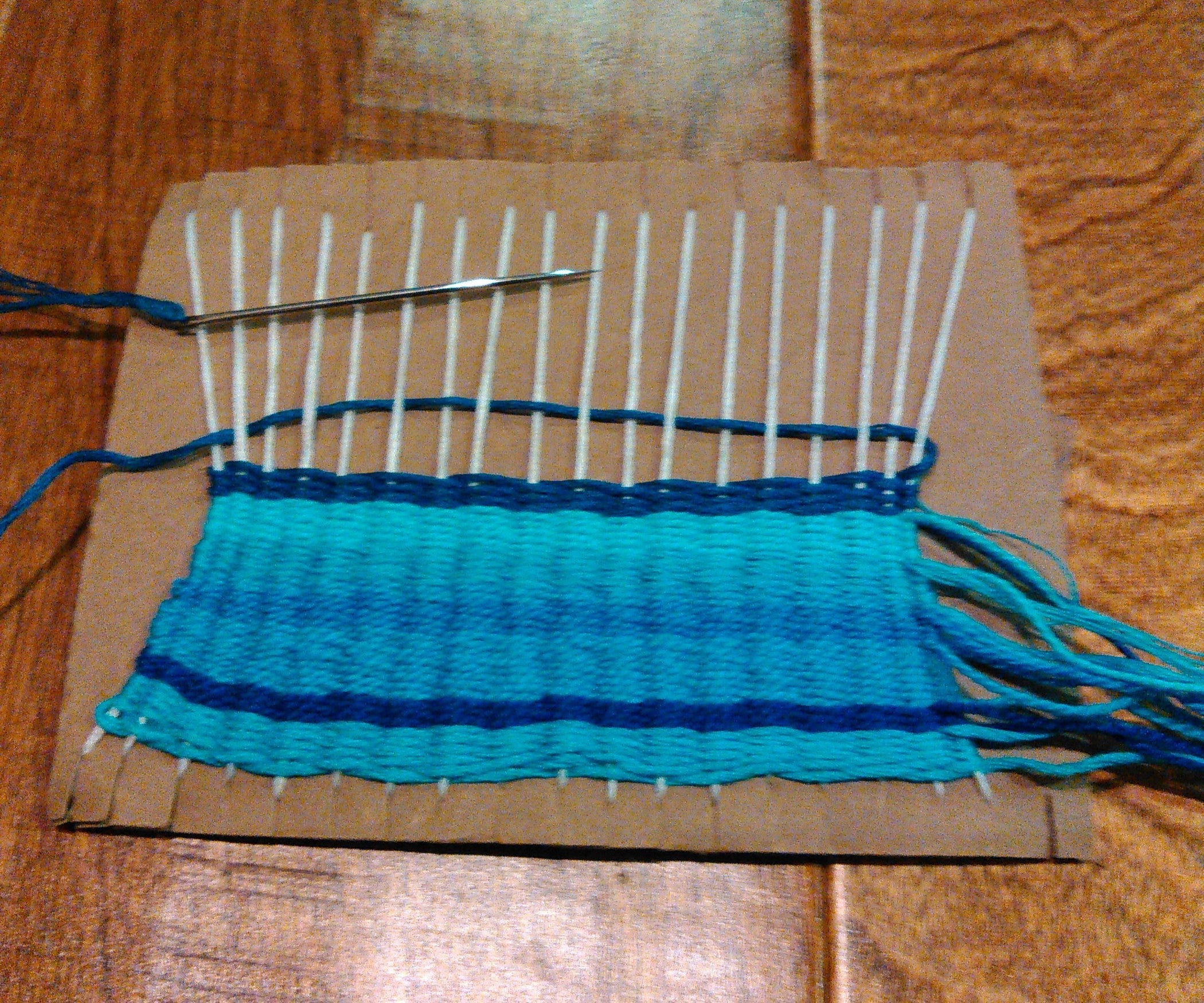Mini Weaving Loom 5 Steps Instructables
