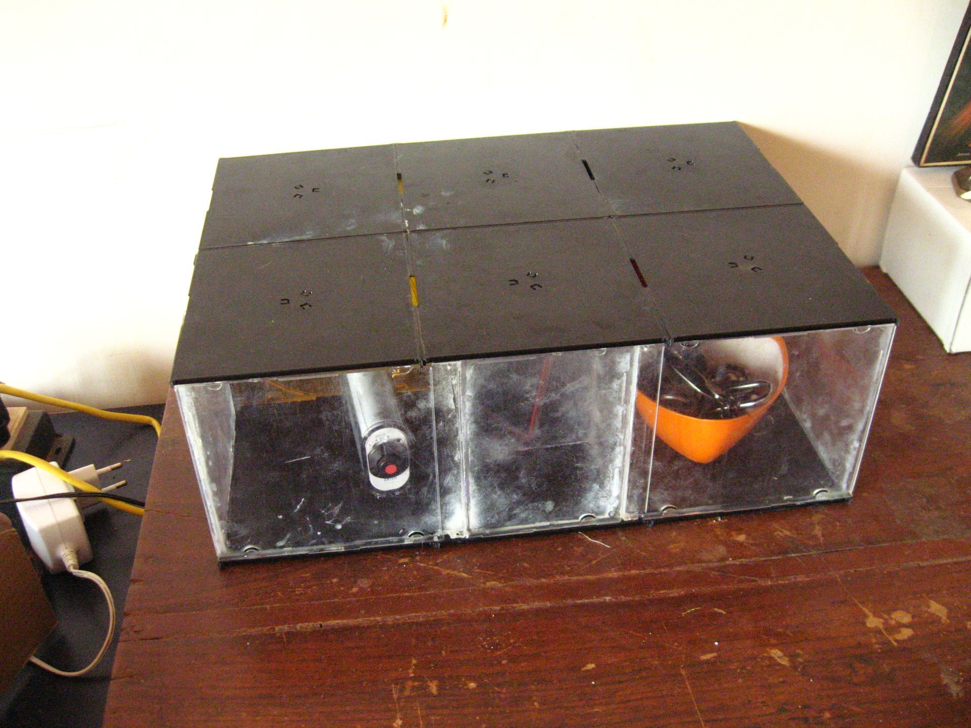 Desktop Organiser With Old CD Jewel Cases 9 Steps (with Pictures) Instructables