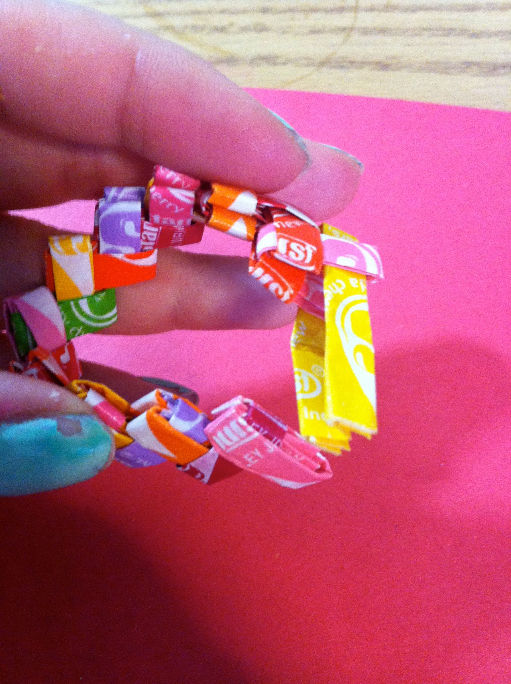 How to Make a Bracelet Out of Candy Wrappers! 13 Steps (with Pictures