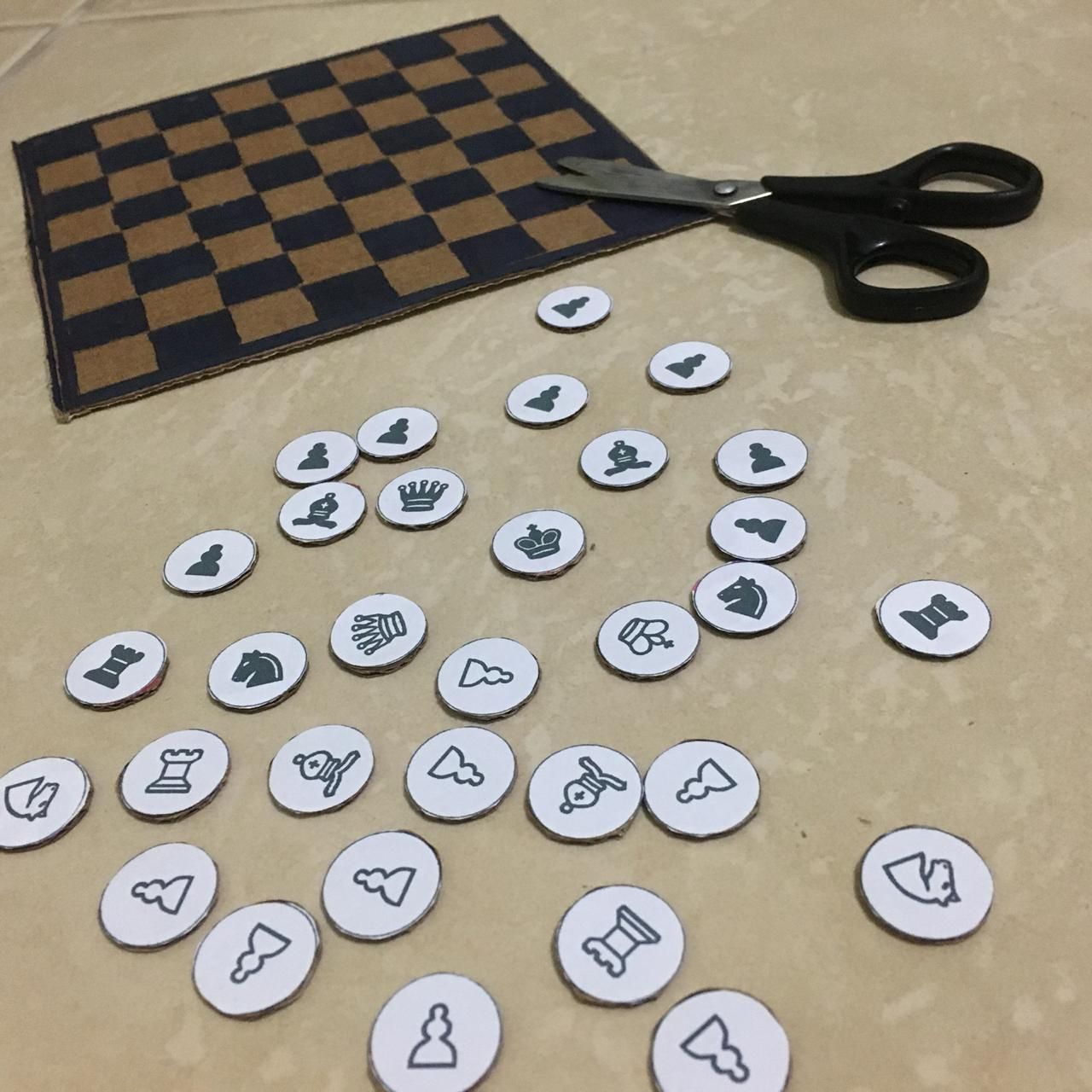 Simple Chess & Checkers : 5 Steps (with Pictures) - Instructables