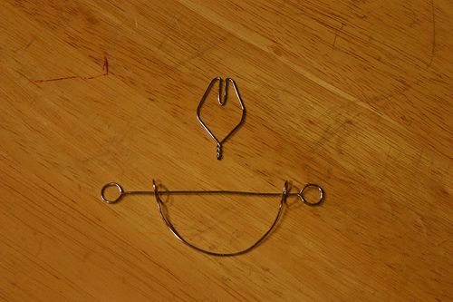 DIY guide for Puzzle made of paper-clips with step-by-step instructions