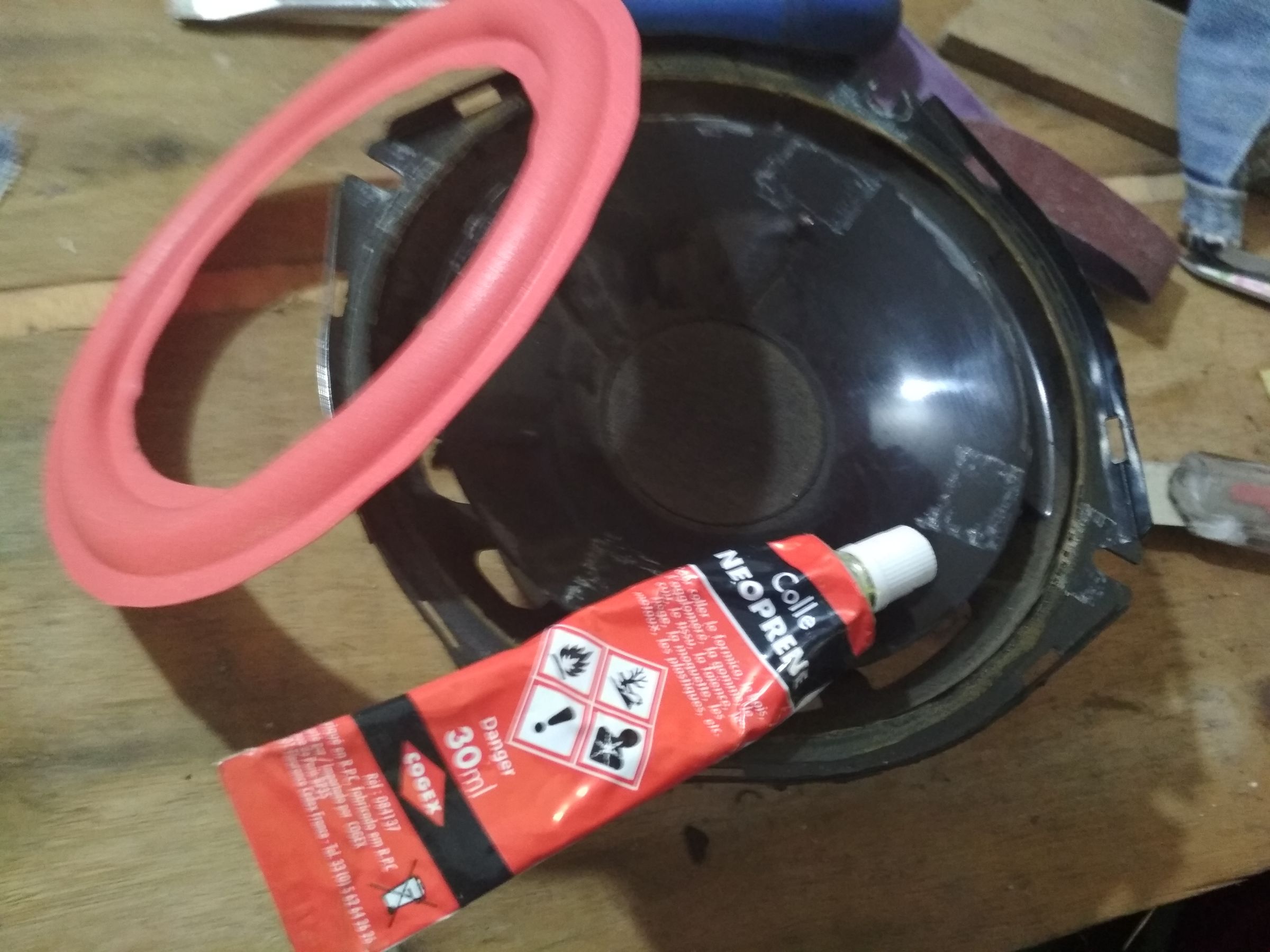 Repair Damage Speaker 3 Steps Instructables