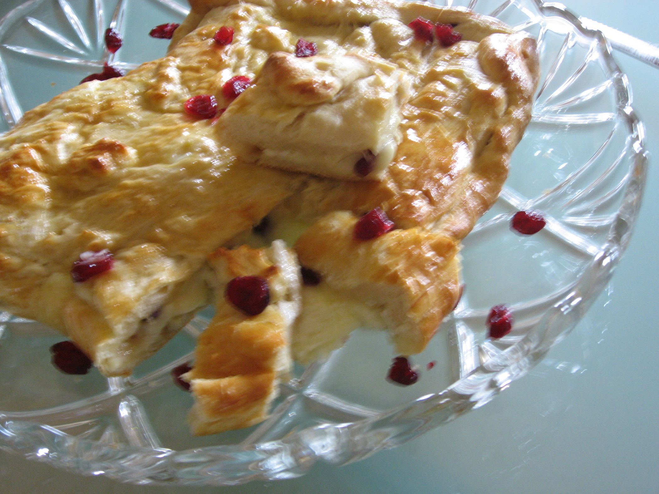 Easy Baked Brie With Dried Cranberries 4 Steps (with Pictures) Instructables