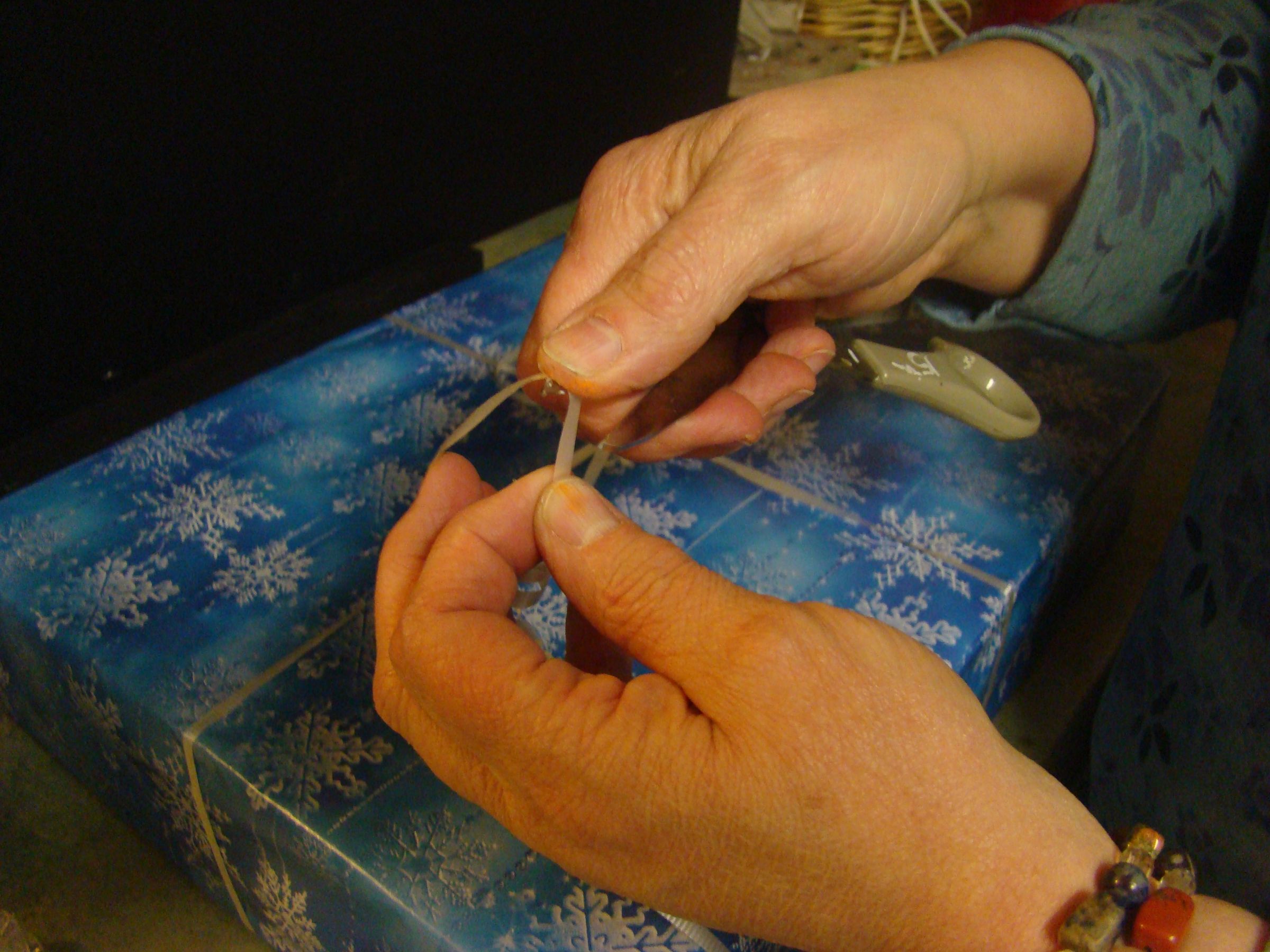 How to Wrap a Classy Package 11 Steps Instructables