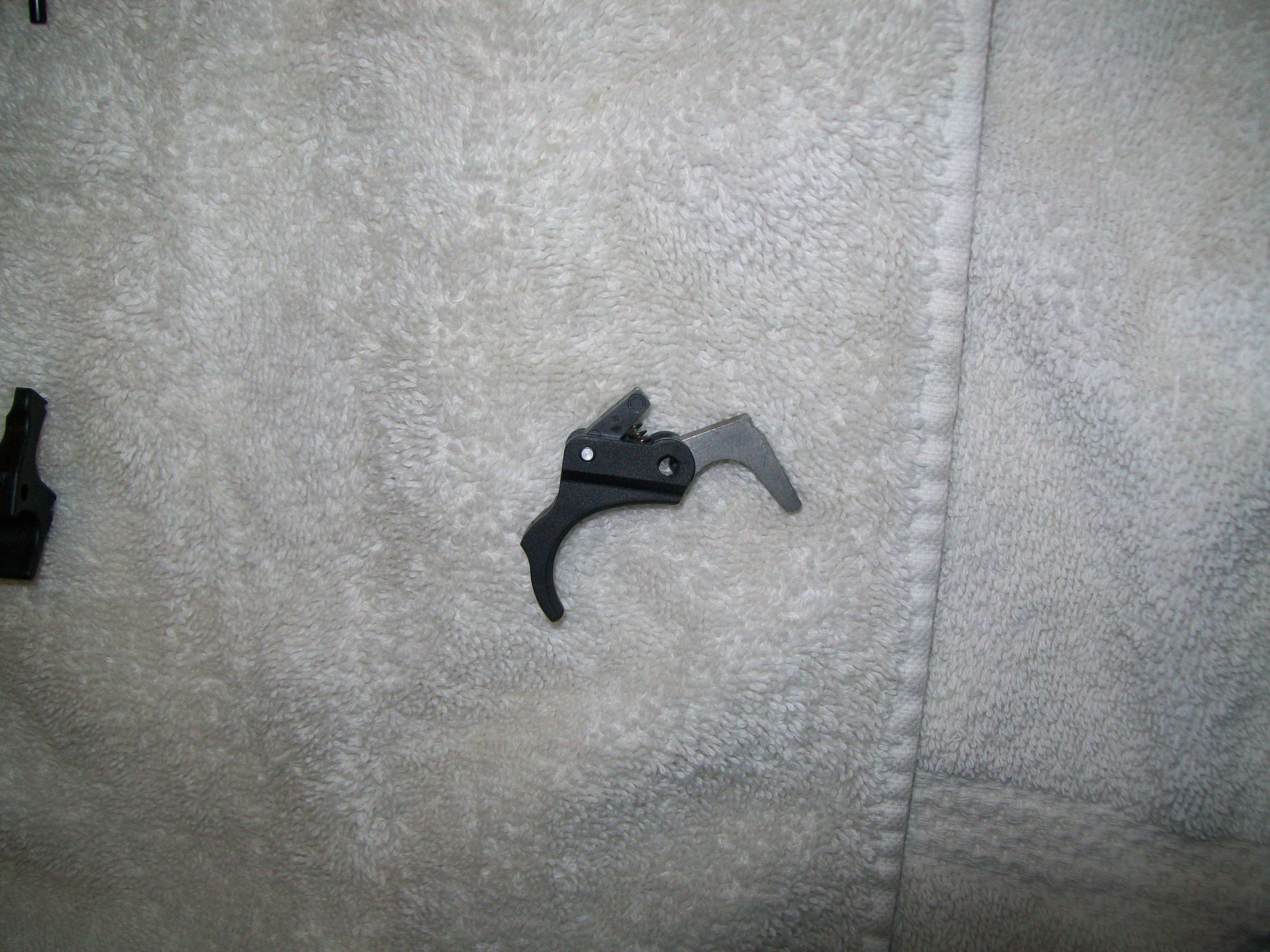 How to Dis/Reassemble the Ruger 10/22 Trigger Assembly 8 Steps