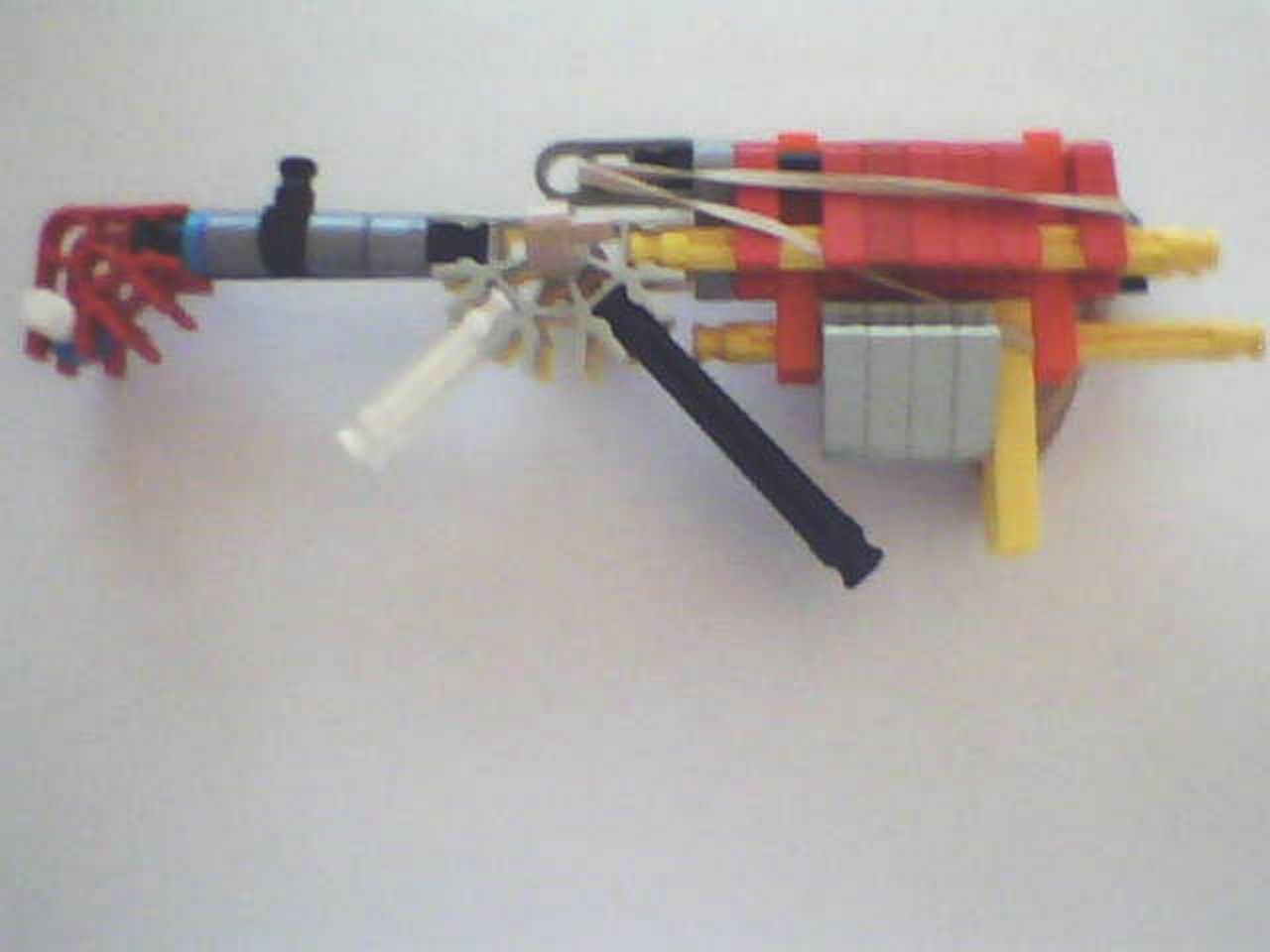 KMini AM4203 Assault Rifle : 4 Steps - Instructables