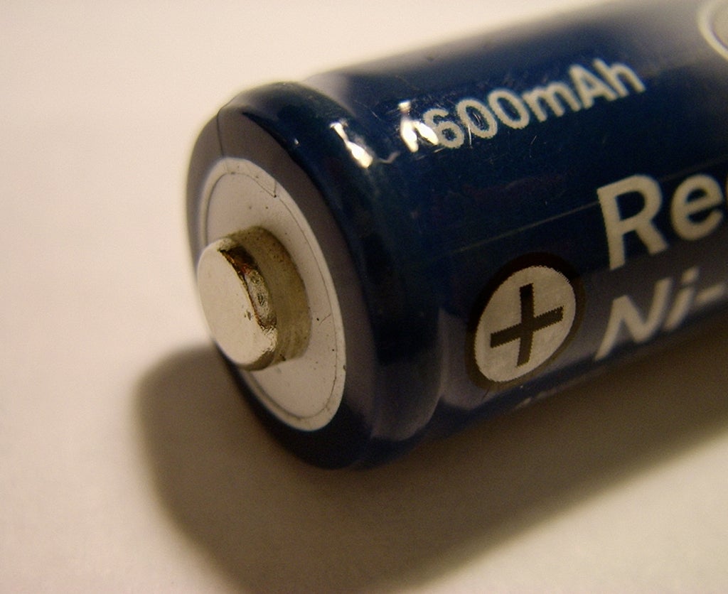 Bring Dead Ni-Cad Batteries Back To Life : 7 Steps - Instructables