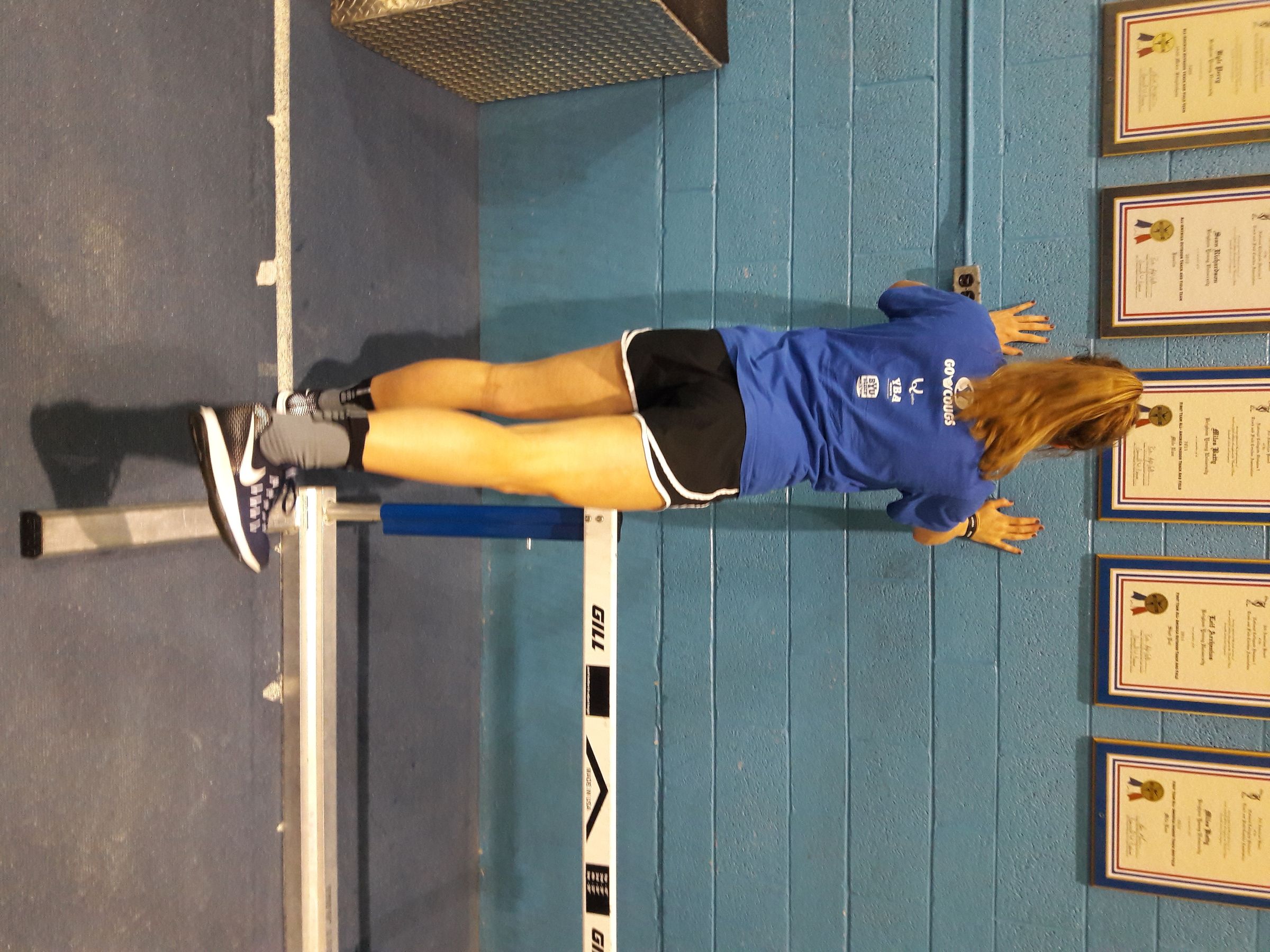 Track and Field Basic Hurdling Technique 9 Steps (with Pictures