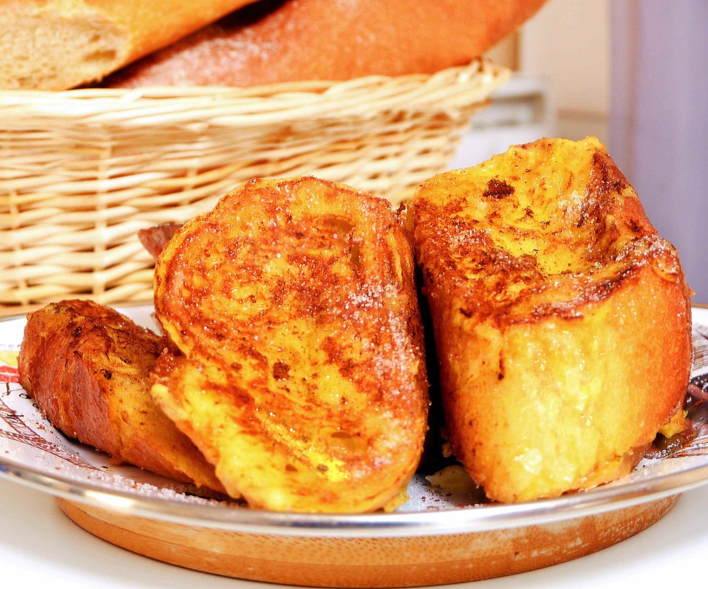 Pain Perdu : French Toast in the French Style.