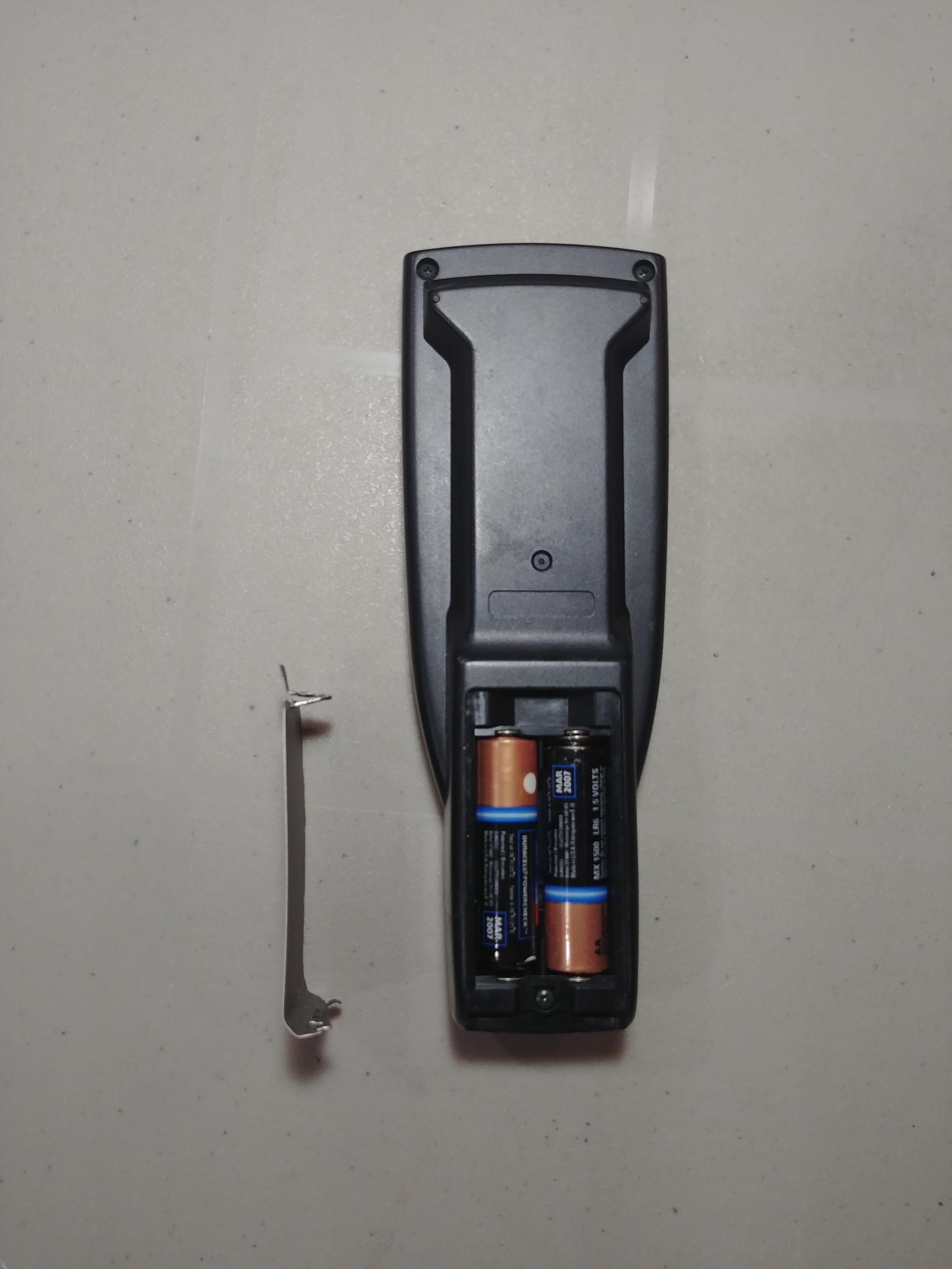 Replacement Remote Control Battery Cover 5 Steps Instructables