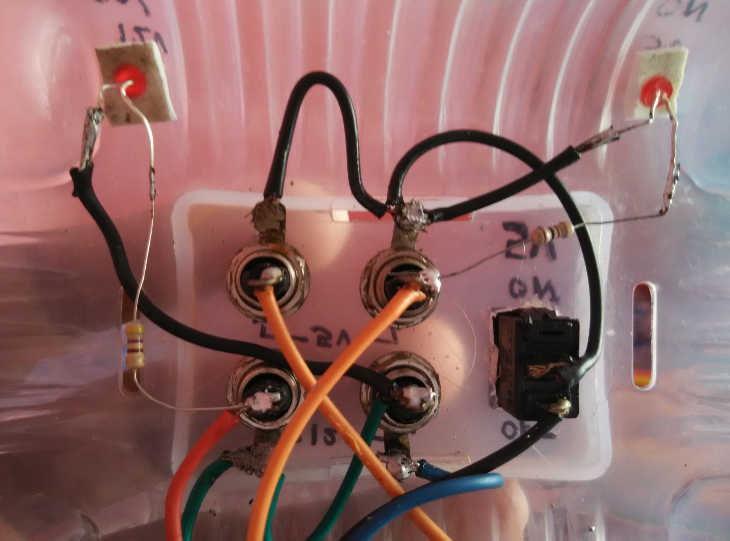 Choosing the Resistor to Use With LEDs