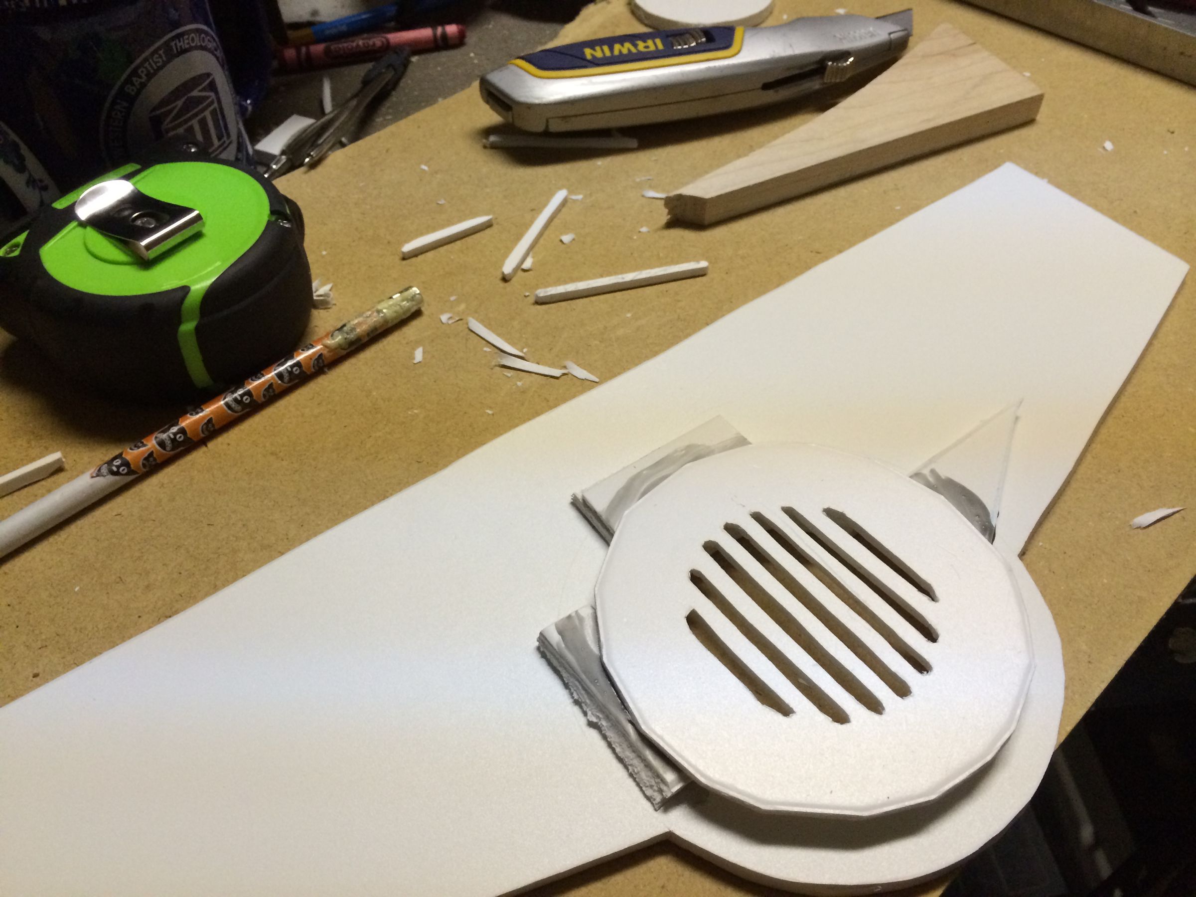 How to Build a Boba Fett Jetpack From Scratch : 10 Steps (with Pictures ...